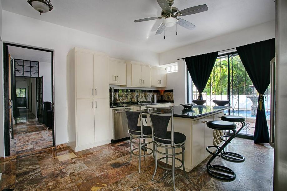 Bahía de Banderas, Nayarit, 63735, Mexico, 1 Bedroom Bedrooms, ,Residential,For Sale,1731618