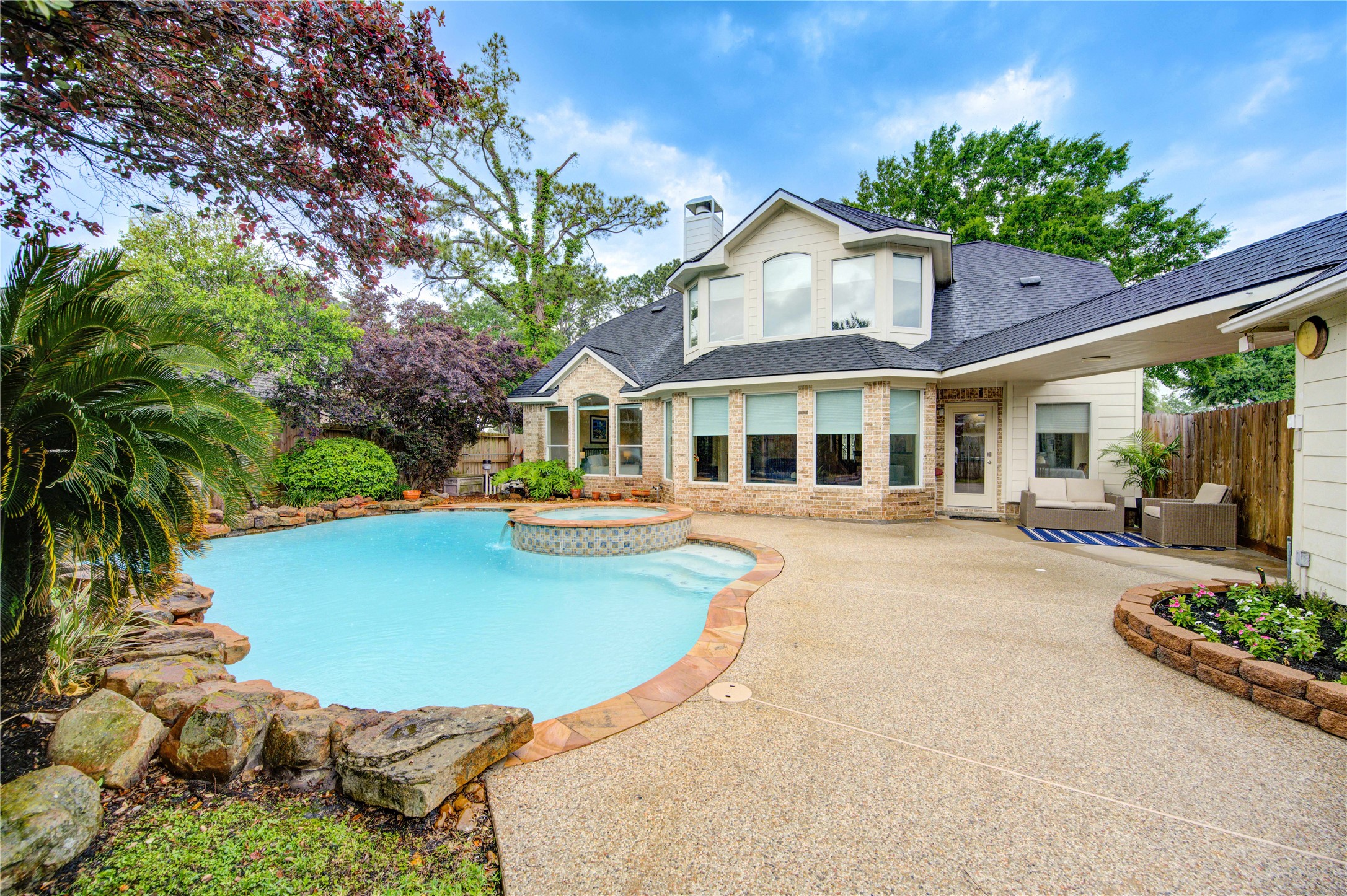  18 Arbor Bend Drive - 物件實景