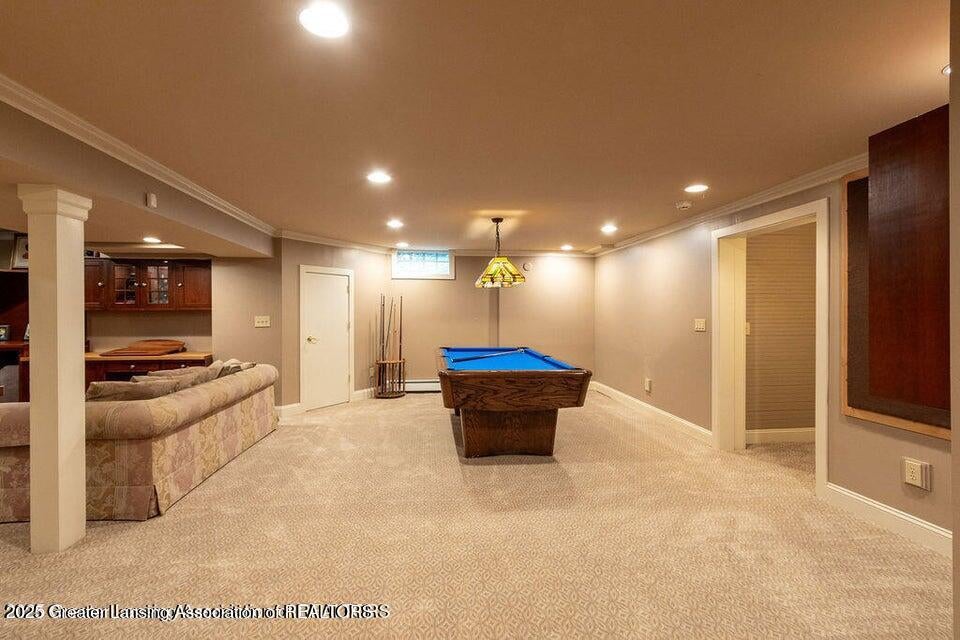 East Lansing, Michigan, 48823, United States, 6 Bedrooms Bedrooms, ,6 BathroomsBathrooms,Residential,For Sale,1992121