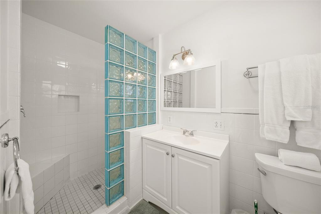 Holmes Beach, Florida, 34217, United States, 3 Bedrooms Bedrooms, ,3 BathroomsBathrooms,Residential,For Sale,1902788