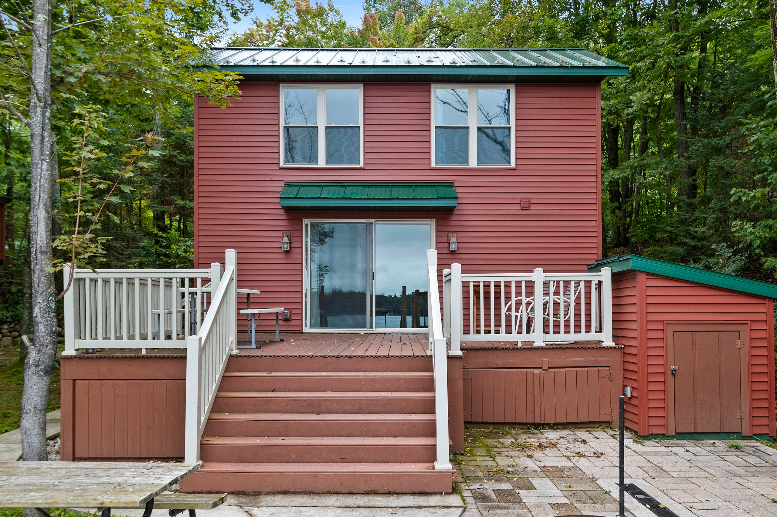 Lakewood, Wisconsin, 54138, United States, 3 Bedrooms Bedrooms, ,1 BathroomBathrooms,Residential,For Sale,1948310