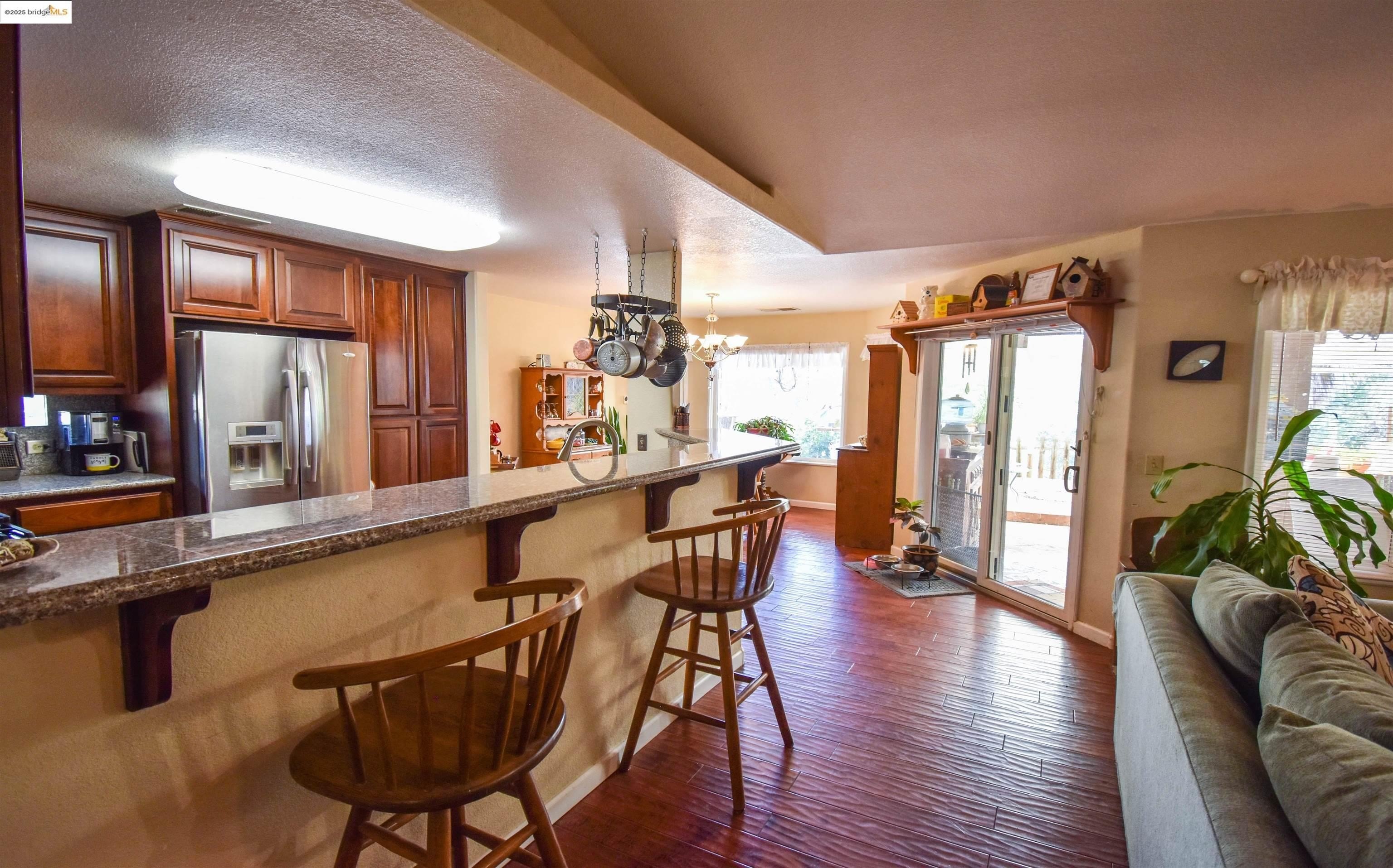 Jamestown, California, 95327, United States, 3 Bedrooms Bedrooms, ,2 BathroomsBathrooms,Residential,For Sale,1828112