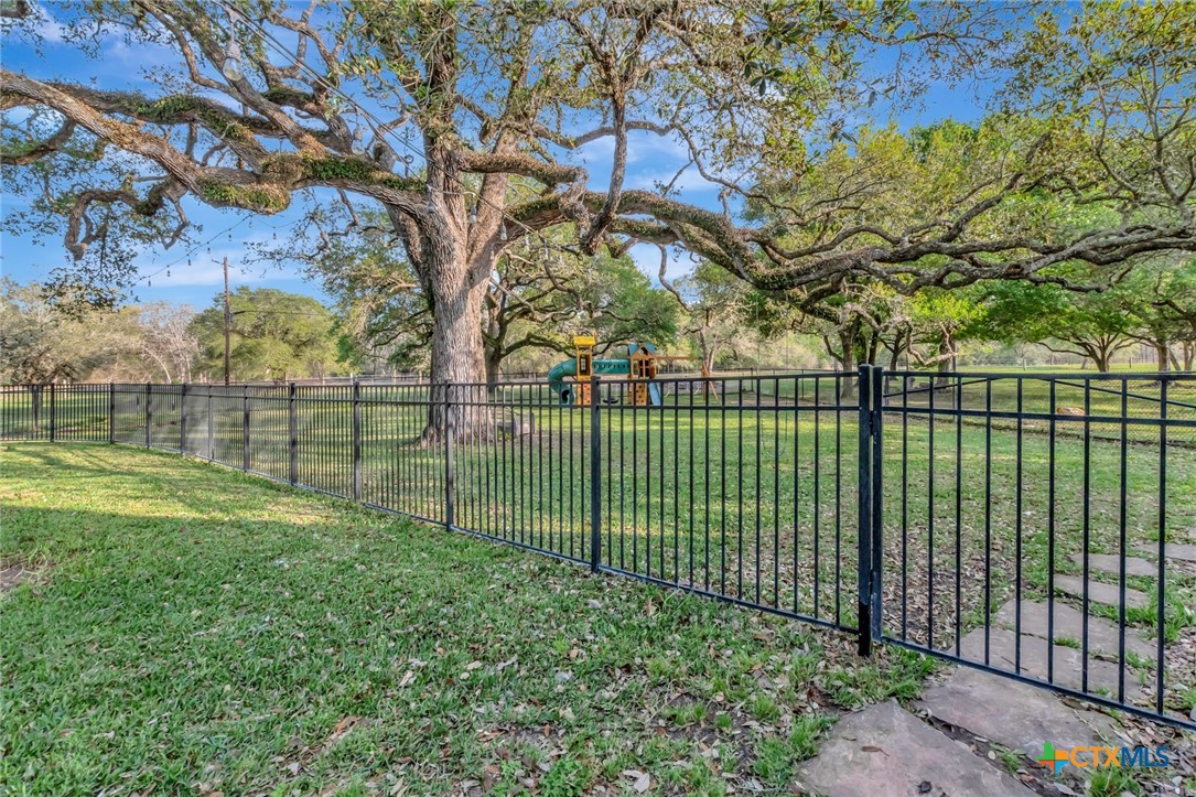 Inez, Texas, 77968, United States, 3 Bedrooms Bedrooms, ,3 BathroomsBathrooms,Residential,For Sale,1760733