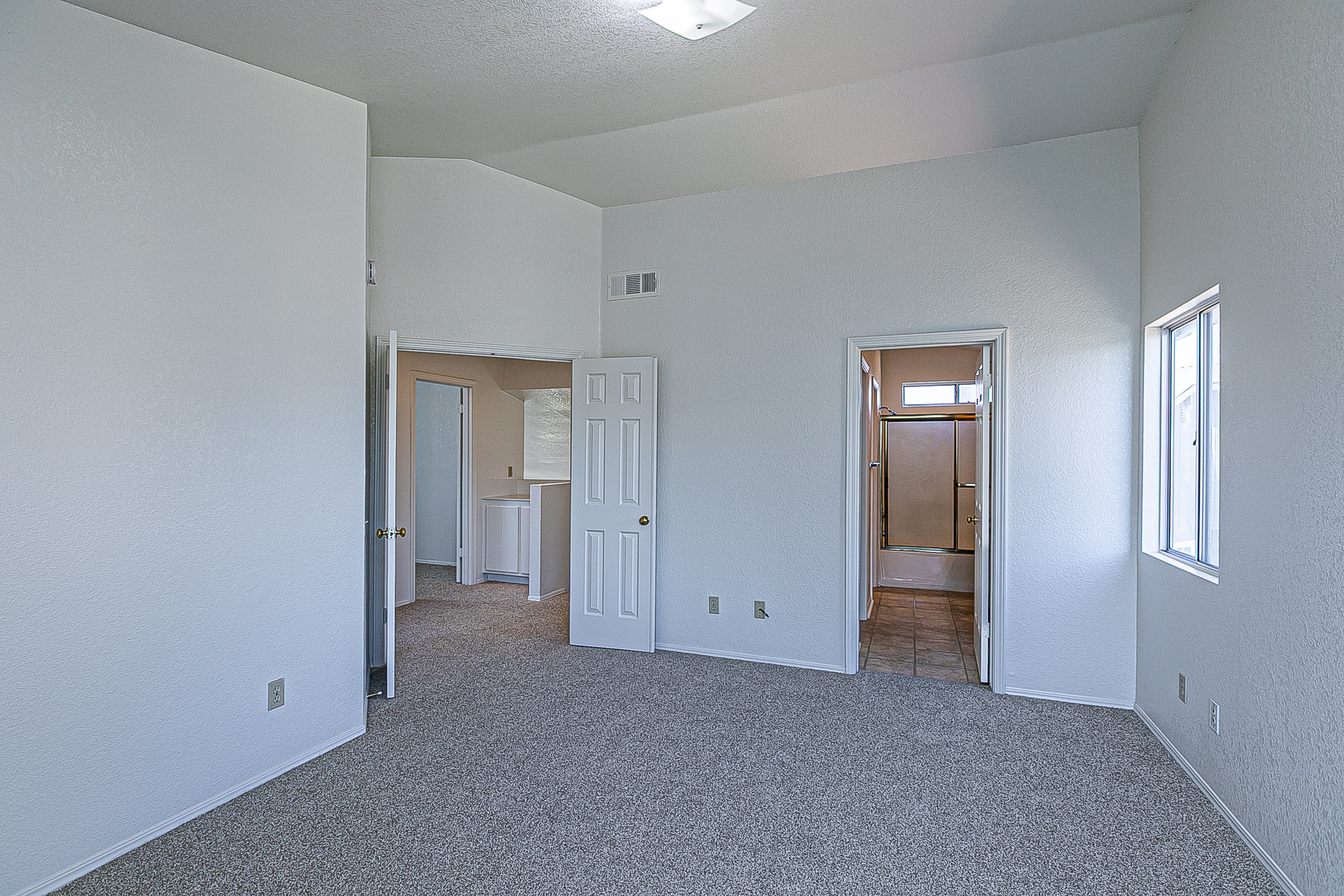 Lompoc, California, 93436, United States, 3 Bedrooms Bedrooms, ,3 BathroomsBathrooms,Residential,For Sale,1933210