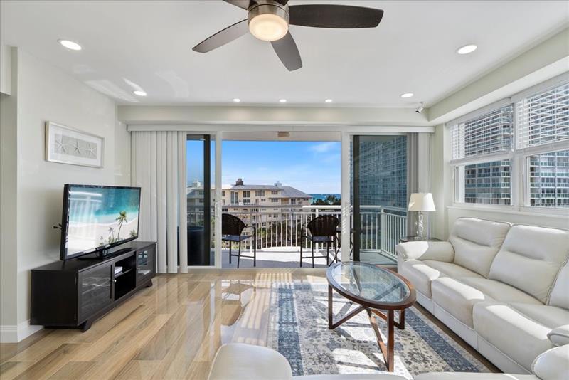 Fort Lauderdale, Florida, 33316, United States, 2 Bedrooms Bedrooms, ,2 BathroomsBathrooms,Residential,For Sale,1907376