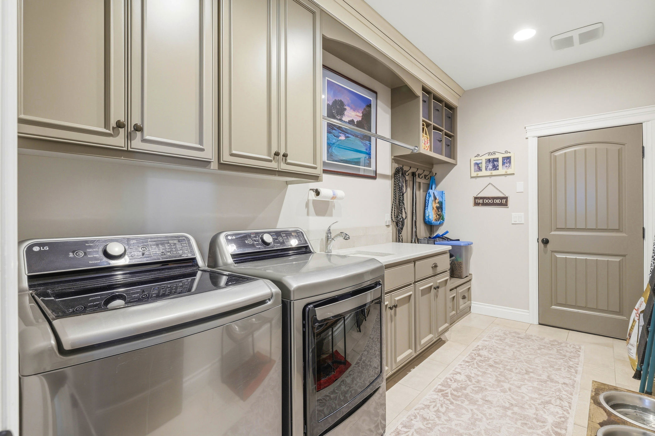  Previous Parade Home-Quality & Care - 物件實景