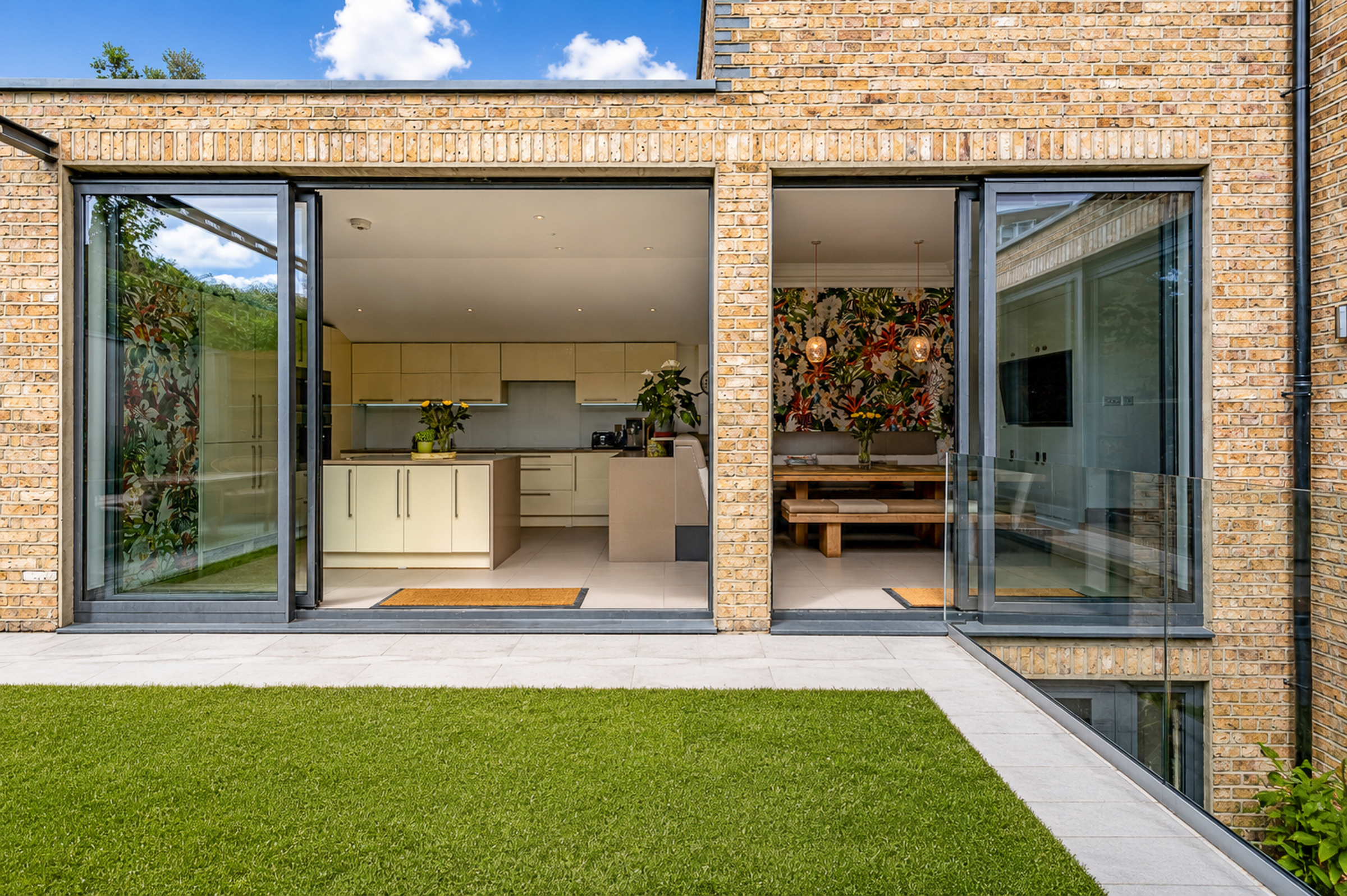  A Rare Architecturally Led Family Home in the Glebe Estate - 物件實景
