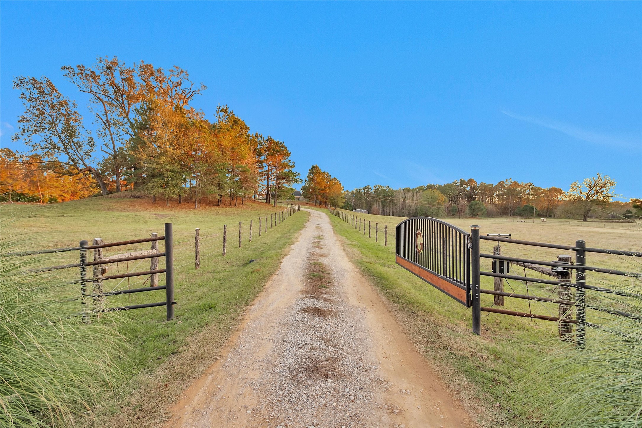 Mount Enterprise, Texas, 75681, United States, ,Residential,For Sale,2001893