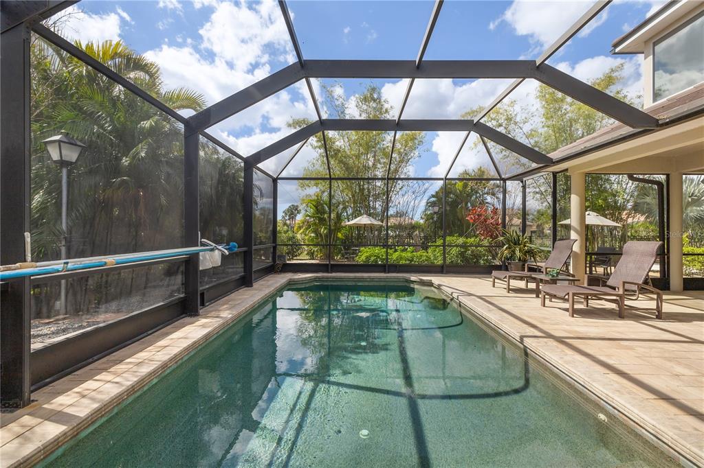 Bradenton, Florida, 34212, United States, 4 Bedrooms Bedrooms, ,4 BathroomsBathrooms,Residential,For Sale,1721021