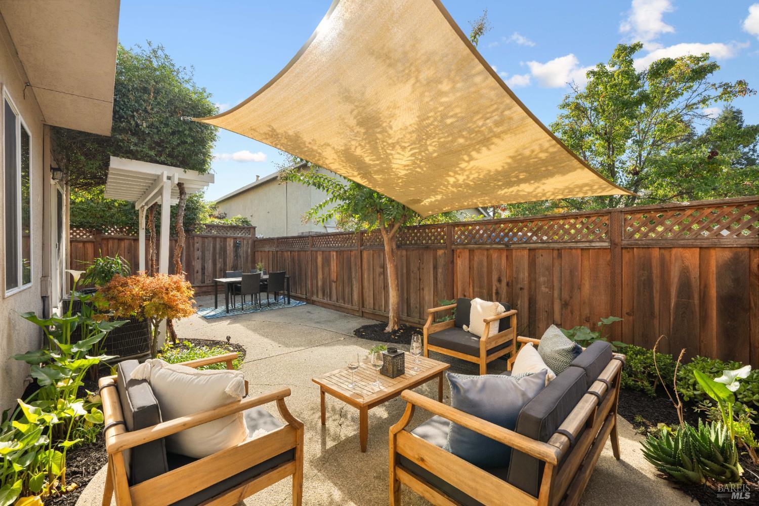 Napa, California, 94558, United States, 3 Bedrooms Bedrooms, ,3 BathroomsBathrooms,Residential,For Sale,1988088