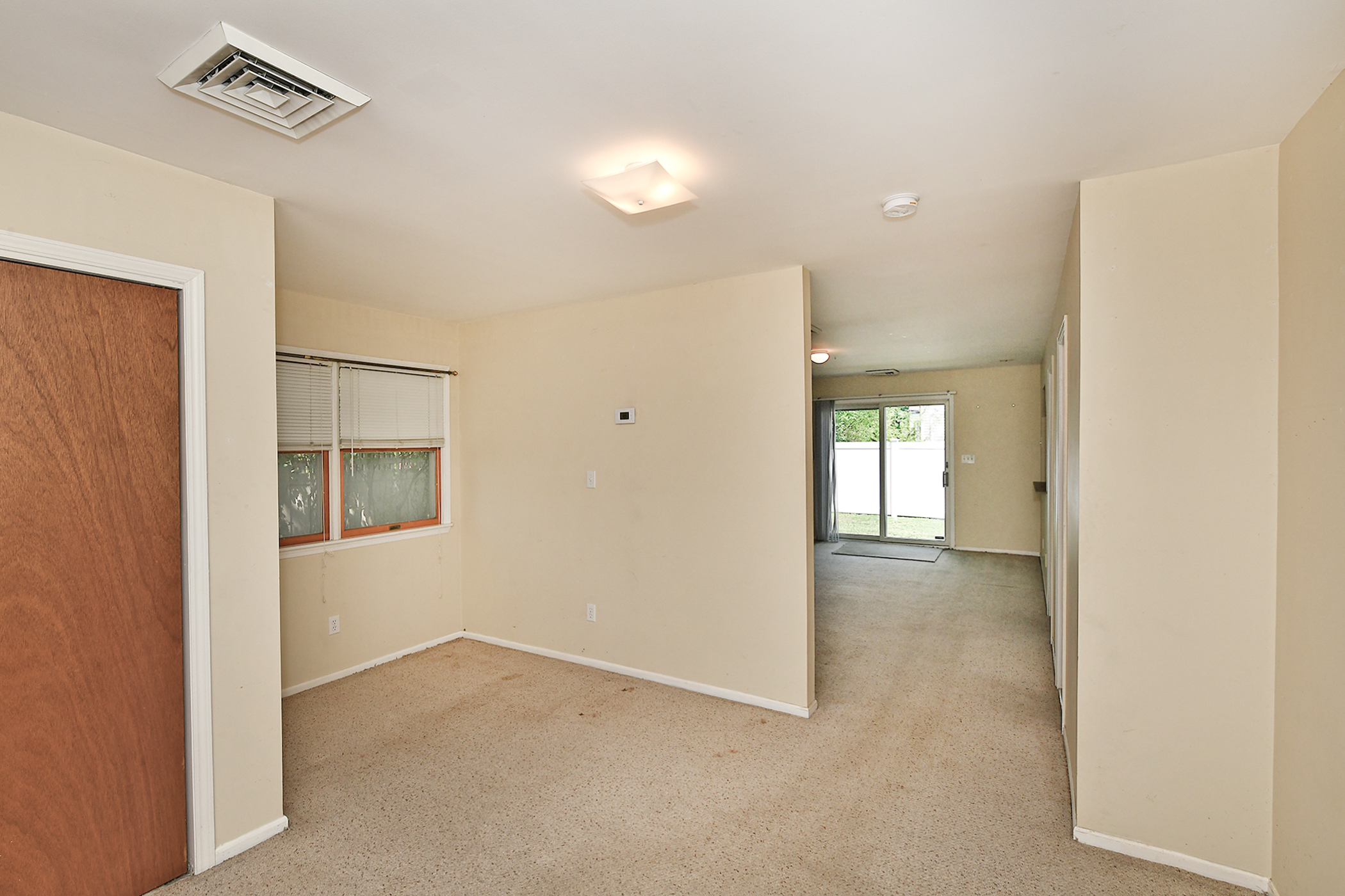 Bethpage, New York, 11714, United States, 4 Bedrooms Bedrooms, ,3 BathroomsBathrooms,Residential,For Sale,1880879