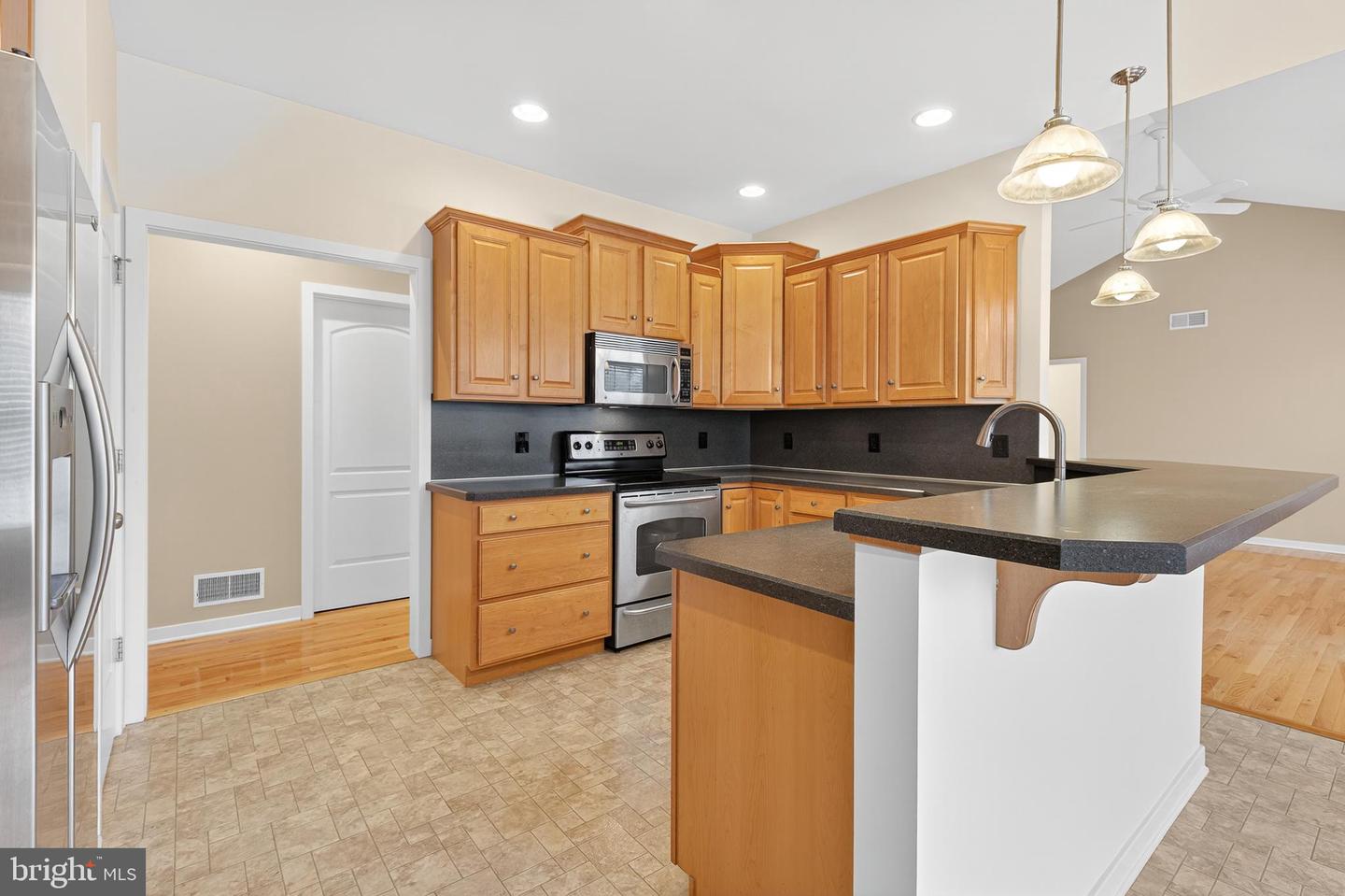 Bird in Hand, Pennsylvania, 17505, United States, 3 Bedrooms Bedrooms, ,2 BathroomsBathrooms,Residential,For Sale,1985193