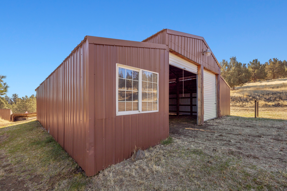 KLAMATH FALLS, Oregon, 97603, United States, 3 Bedrooms Bedrooms, ,2 BathroomsBathrooms,Residential,For Sale,1984310