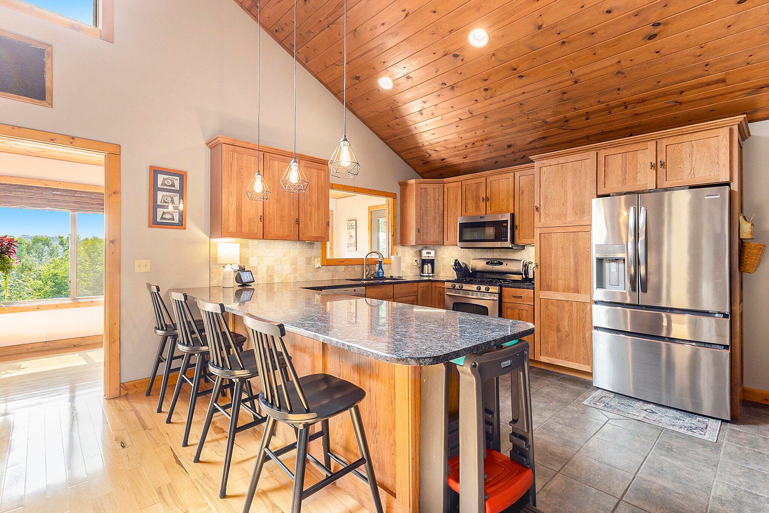 Ludington, Michigan, 49431, United States, 3 Bedrooms Bedrooms, ,3 BathroomsBathrooms,Residential,For Sale,1978404