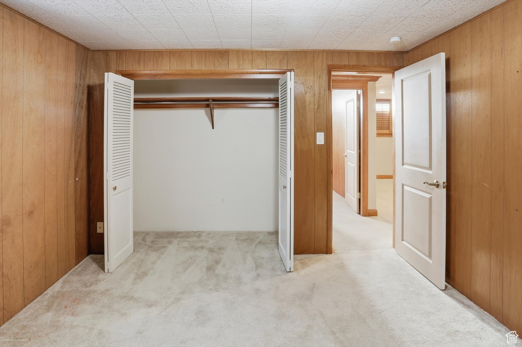 Logan, Utah, 84341, United States, 5 Bedrooms Bedrooms, ,1 BathroomBathrooms,Residential,For Sale,1983930