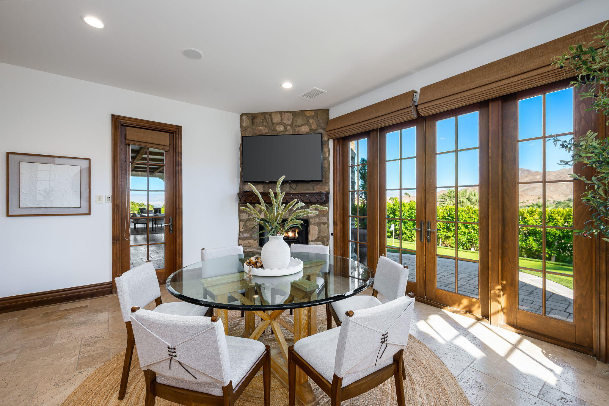 Palm Desert, California, 92260, United States, 7 Bedrooms Bedrooms, ,9 BathroomsBathrooms,Residential,For Sale,1996836