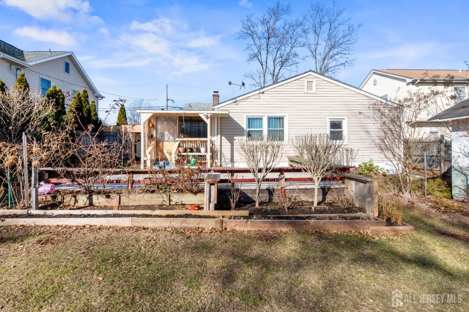 Edison, New Jersey, 08817, United States, 3 Bedrooms Bedrooms, ,2 BathroomsBathrooms,Residential,For Sale,2010060