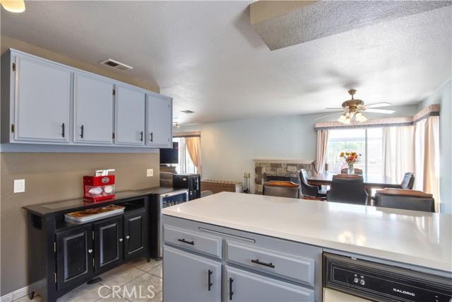 MORENO VALLEY, California, 92553, United States, 3 Bedrooms Bedrooms, ,3 BathroomsBathrooms,Residential,For Sale,1837632