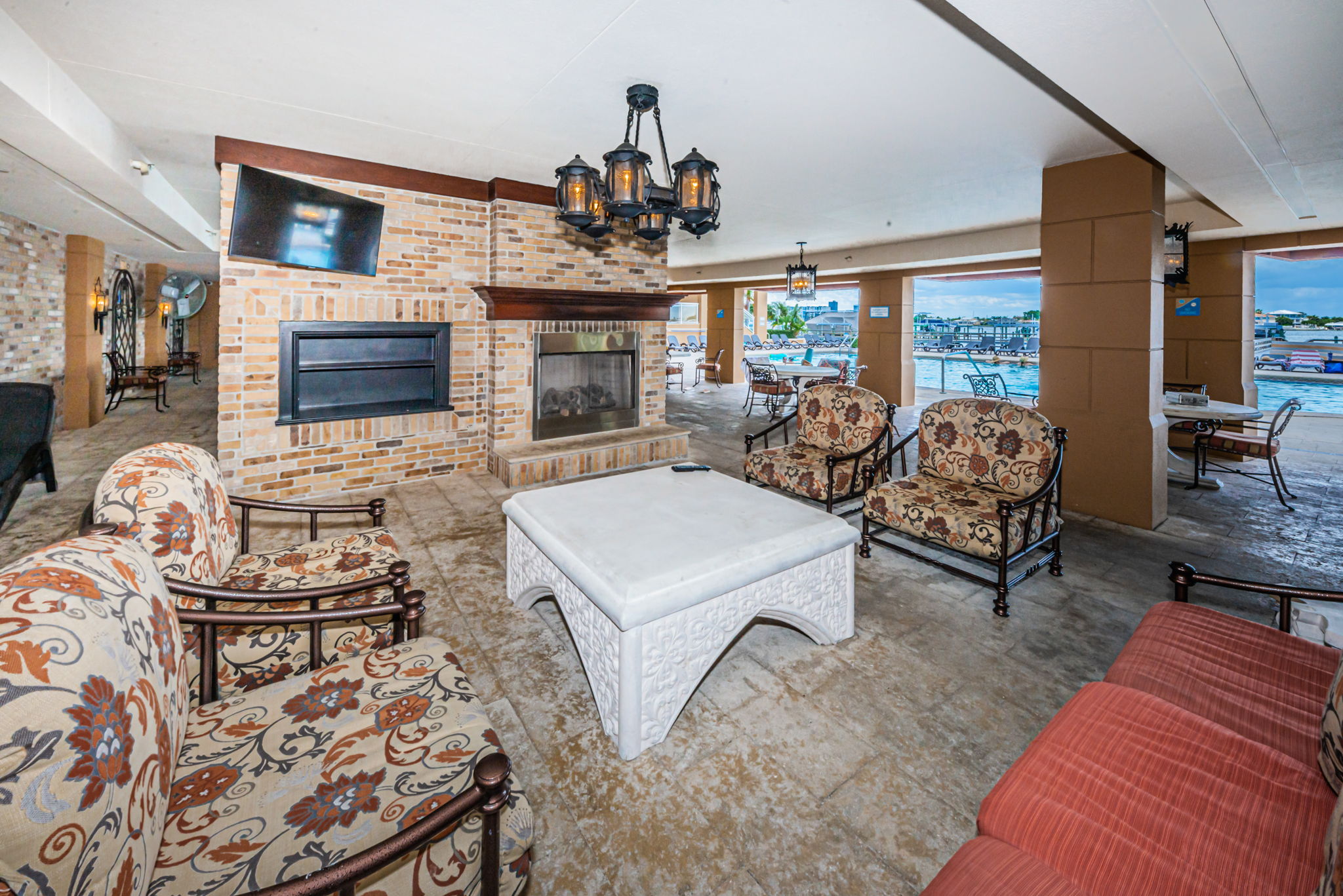 Clearwater, Florida, 33767, United States, 3 Bedrooms Bedrooms, ,2 BathroomsBathrooms,Residential,For Sale,2005273