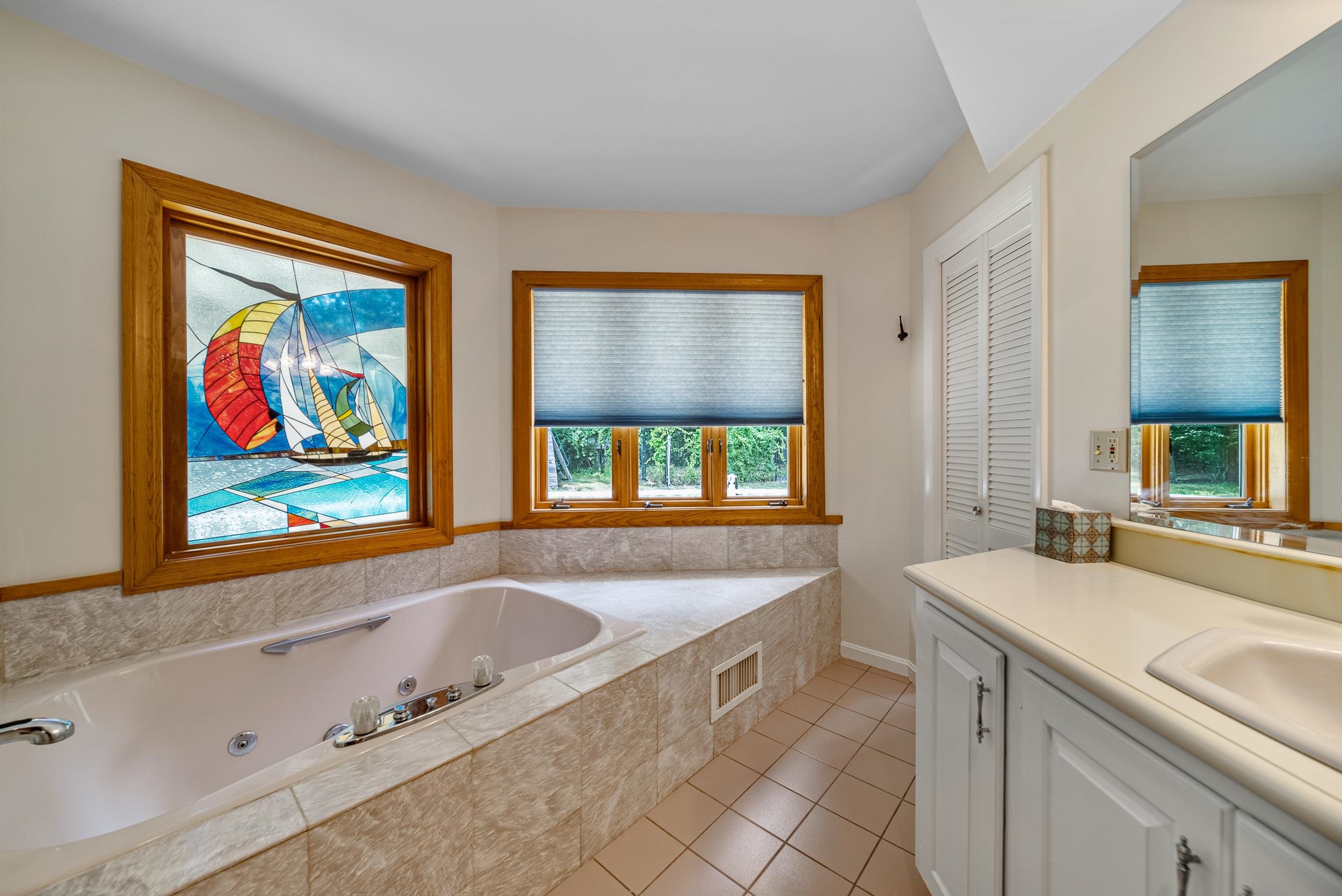 Hollis, New Hampshire, 03049, United States, 7 Bedrooms Bedrooms, ,5 BathroomsBathrooms,Residential,For Sale,1934449
