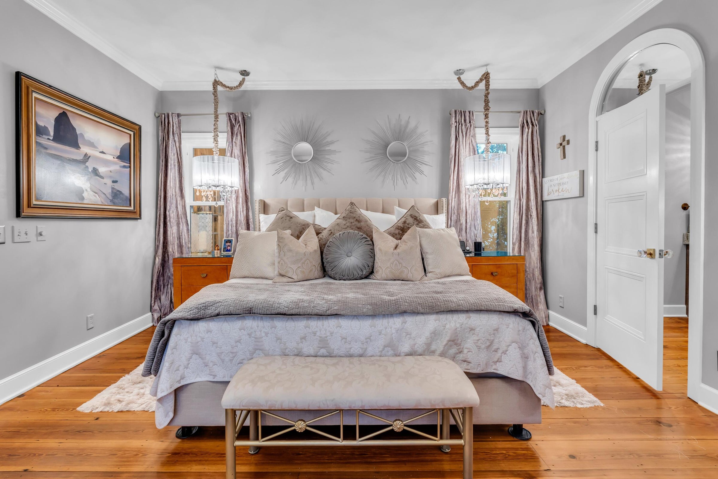 Columbus, Mississippi, 39705, United States, 4 Bedrooms Bedrooms, ,4 BathroomsBathrooms,Residential,For Sale,1976327