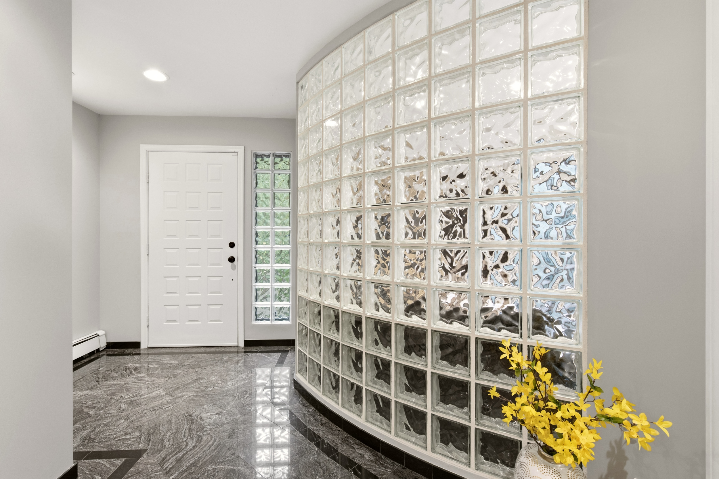  42 Country Club Drive, Jericho, NY, 11753 - 物件實景