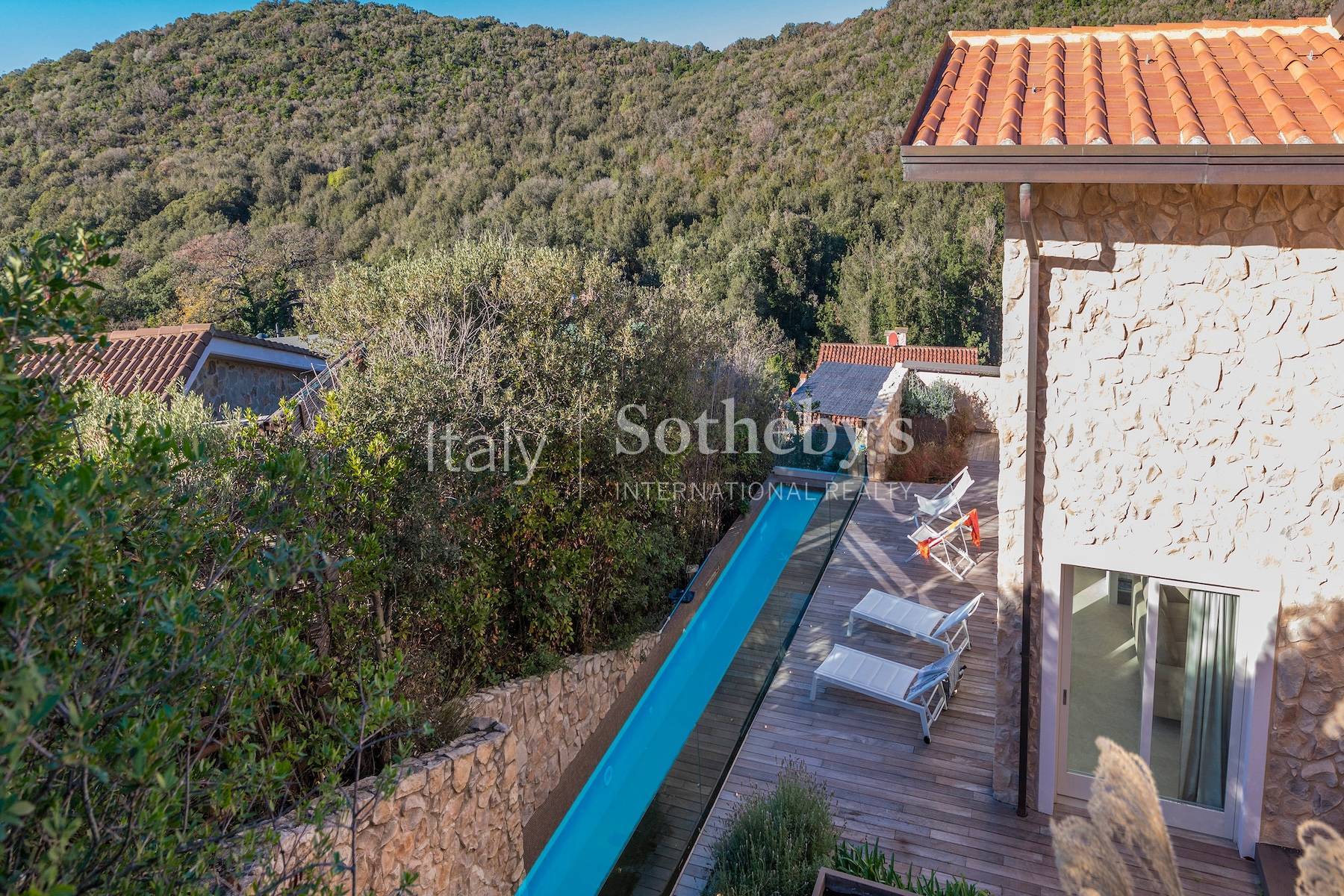  Stunning contemporary-style villa with sea view - 物件實景