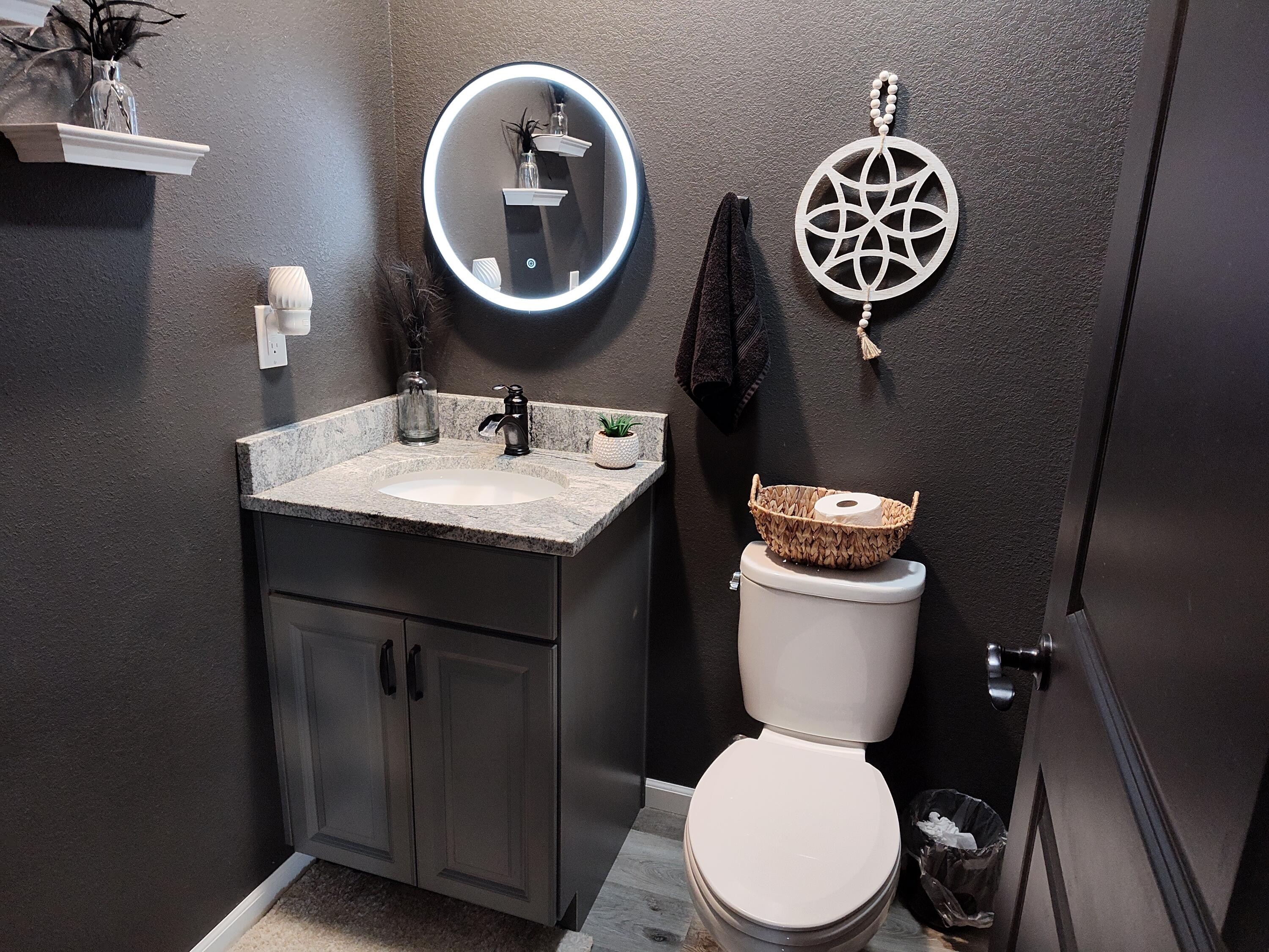 Bolivar, Missouri, 65613, United States, 2 Bedrooms Bedrooms, ,3 BathroomsBathrooms,Residential,For Sale,1975211