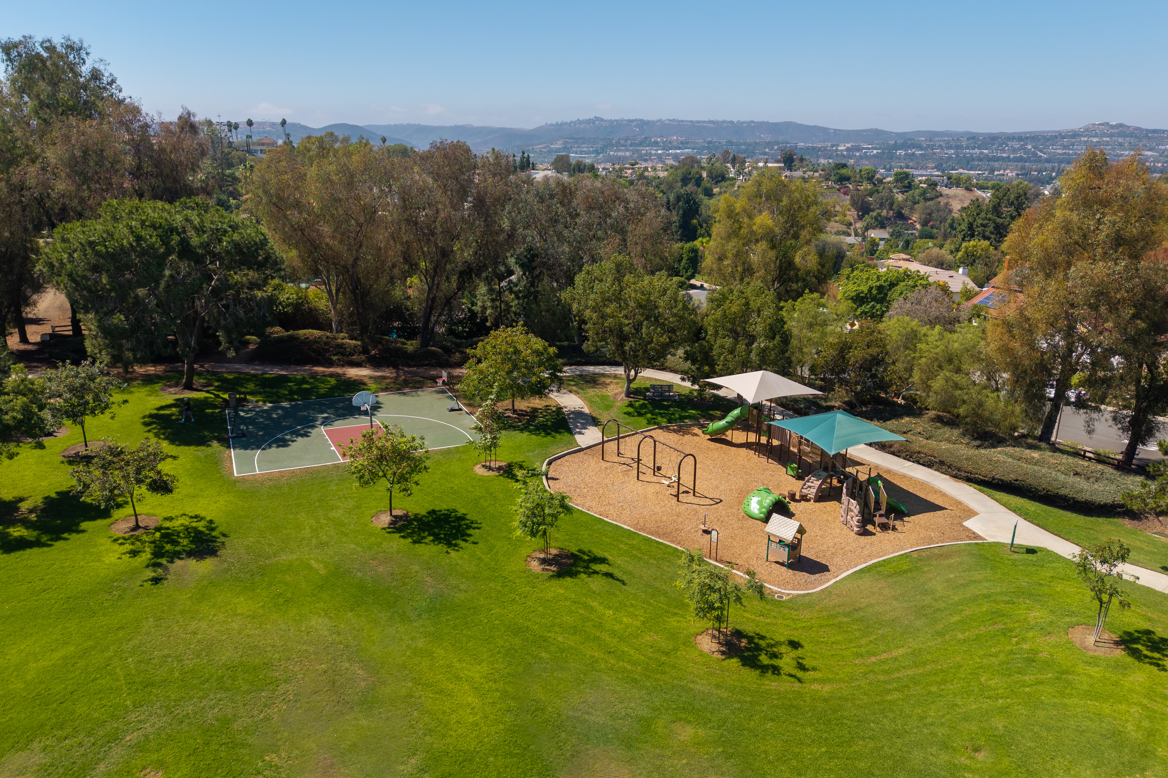  25442 Rapid Falls Road, Laguna Hills, CA 92653 - 物件實景