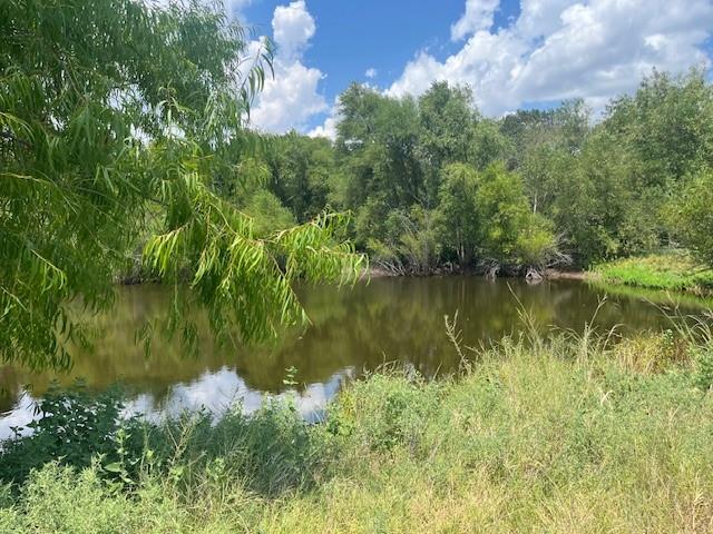 Commerce, Texas, 75428, United States, 7 Bedrooms Bedrooms, ,6 BathroomsBathrooms,Residential,For Sale,1984183