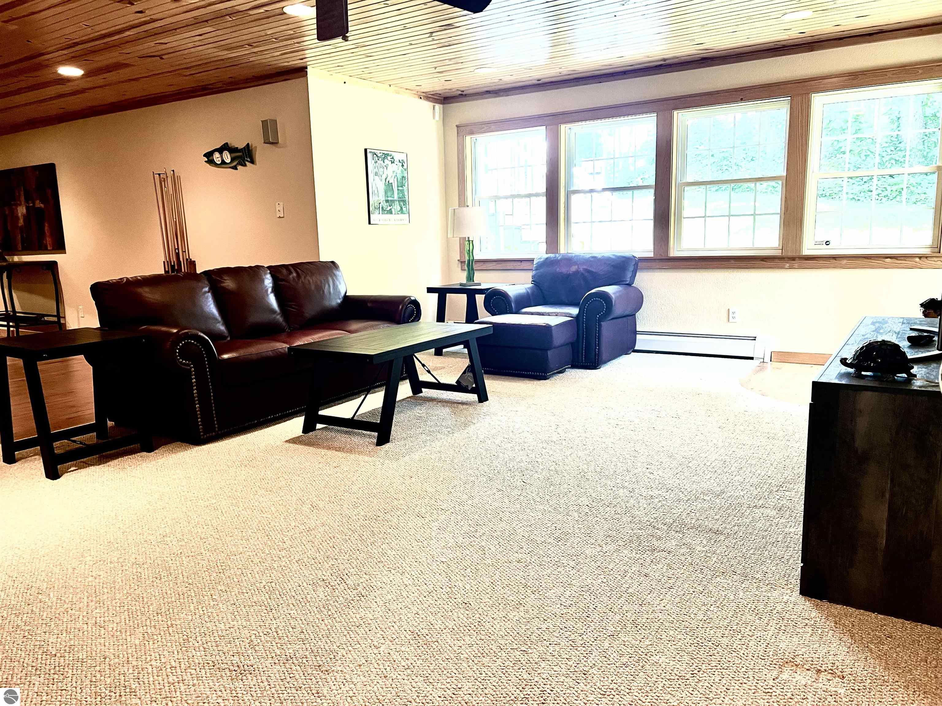 Traverse City, Michigan, 49686, United States, 4 Bedrooms Bedrooms, ,3 BathroomsBathrooms,Residential,For Sale,1883605