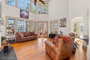 Lake Waccamaw, North Carolina, 28450, United States, 3 Bedrooms Bedrooms, ,3 BathroomsBathrooms,Residential,For Sale,1939053