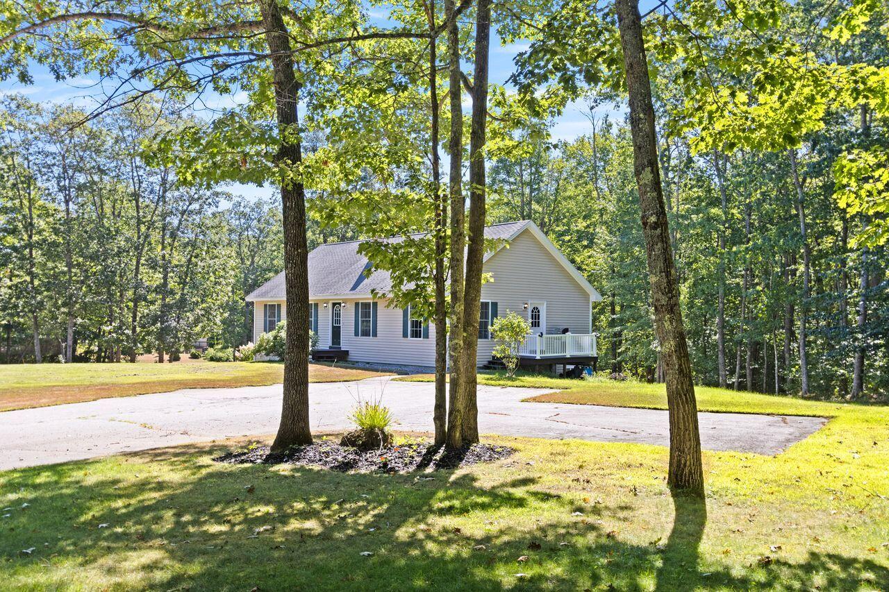 Windham, Maine, 04062, United States, 3 Bedrooms Bedrooms, ,3 BathroomsBathrooms,Residential,For Sale,1926366