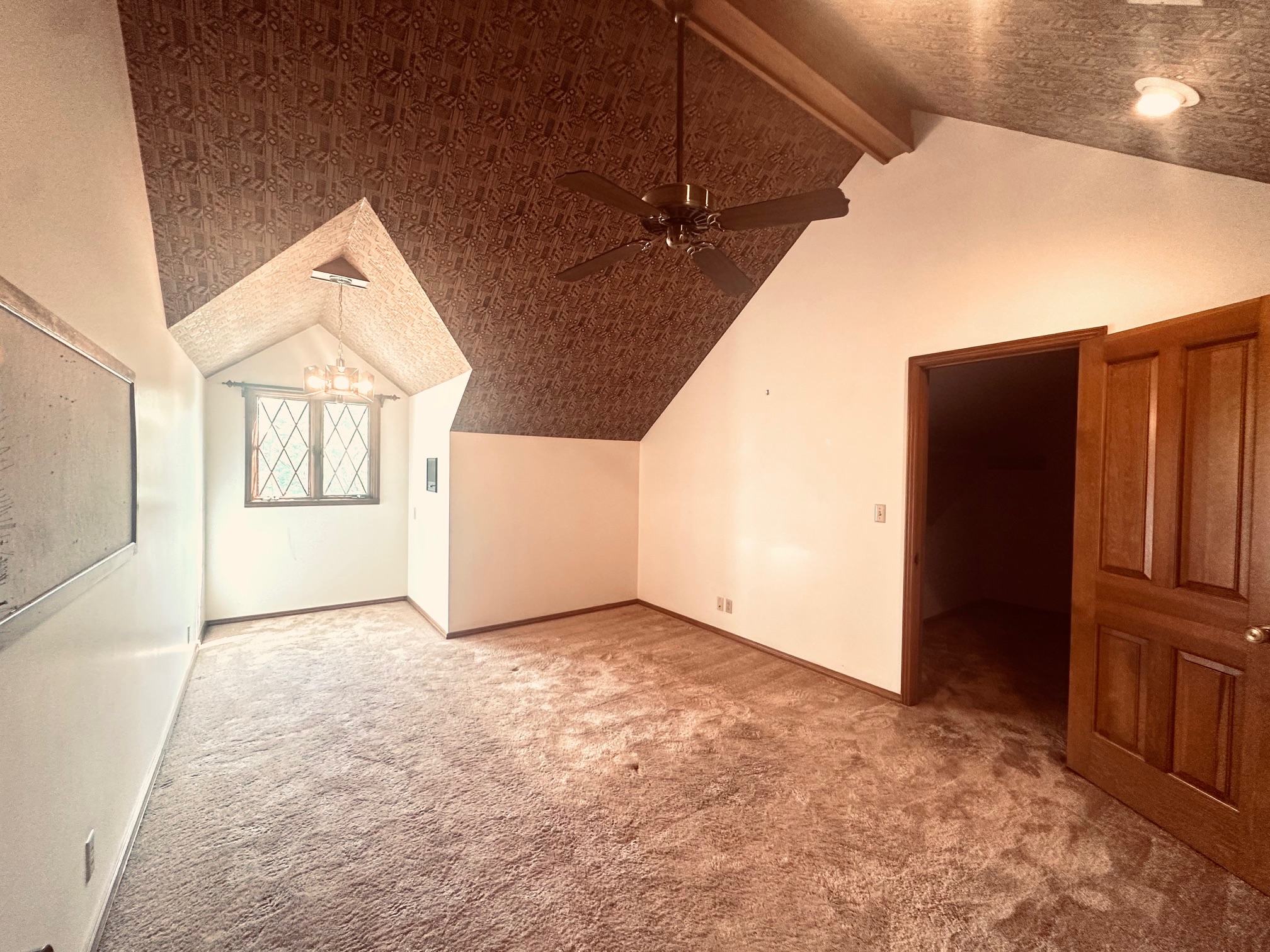 Enid, Oklahoma, 73703, United States, 5 Bedrooms Bedrooms, ,5 BathroomsBathrooms,Residential,For Sale,1981686