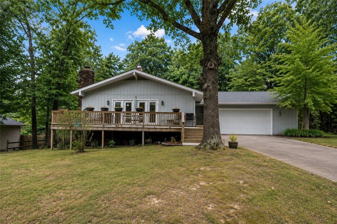 Blenheim Ln, Bella Vista, AR 72715