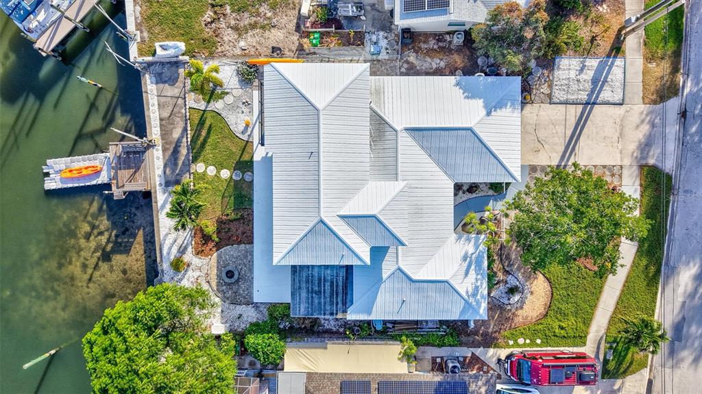 St Petersburg, Florida, 33705, United States, 4 Bedrooms Bedrooms, ,3 BathroomsBathrooms,Residential,For Sale,1991648