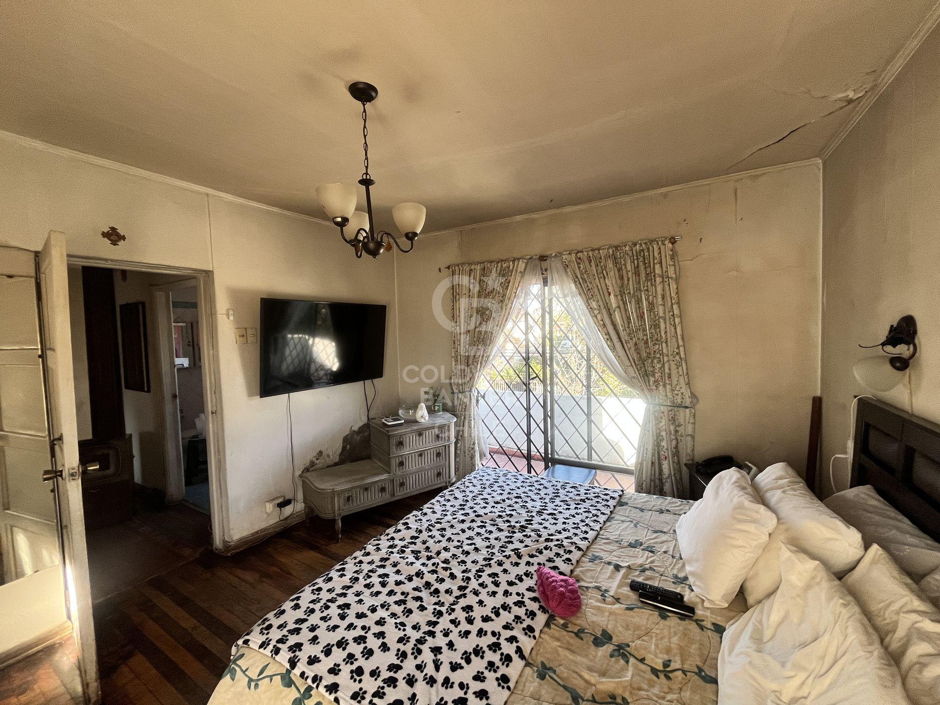Ñuñoa, Chile, 7 Bedrooms Bedrooms, ,4 BathroomsBathrooms,Residential,For Sale,1889961