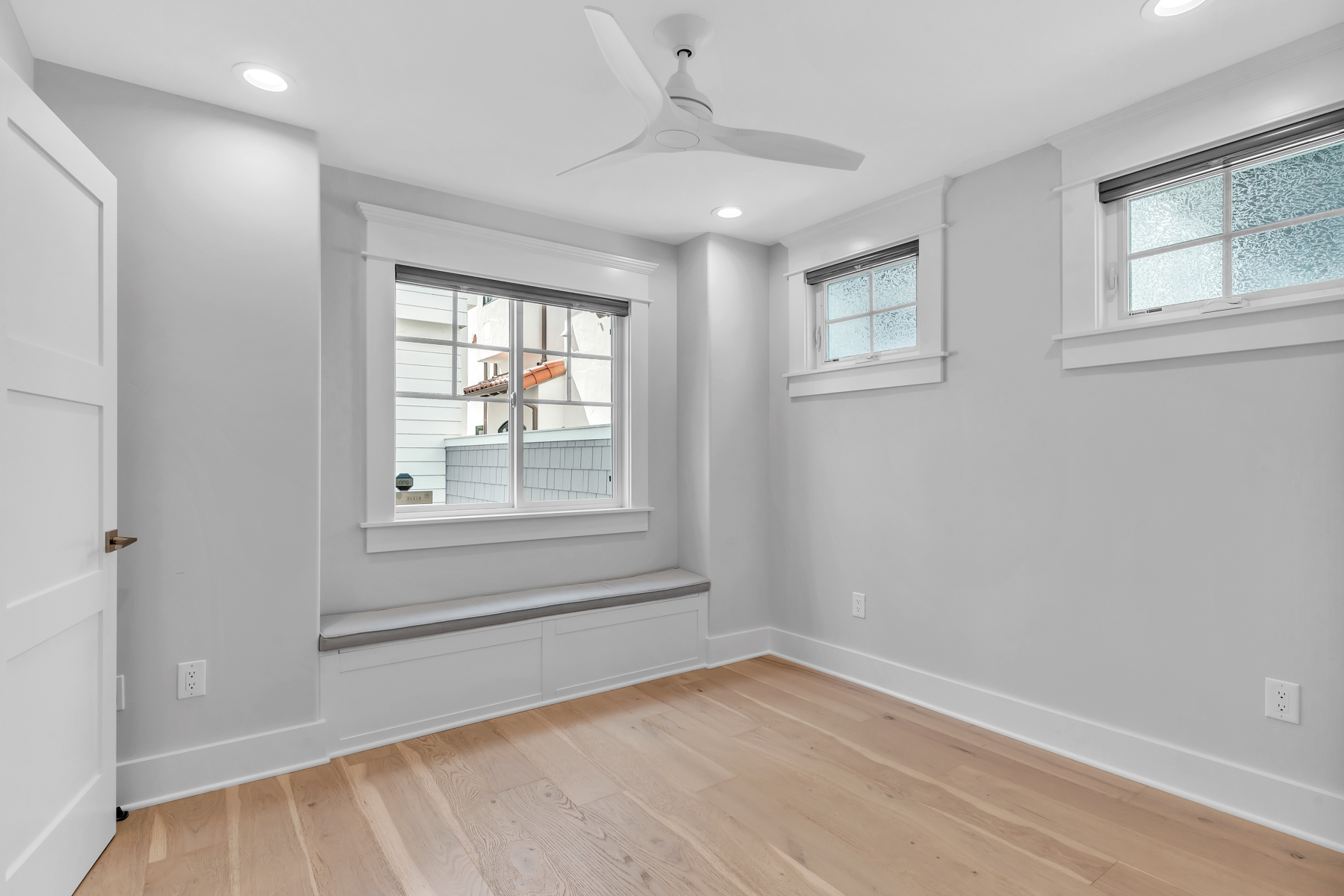  943 F Avenue, Coronado, CA 92118 - 物件實景