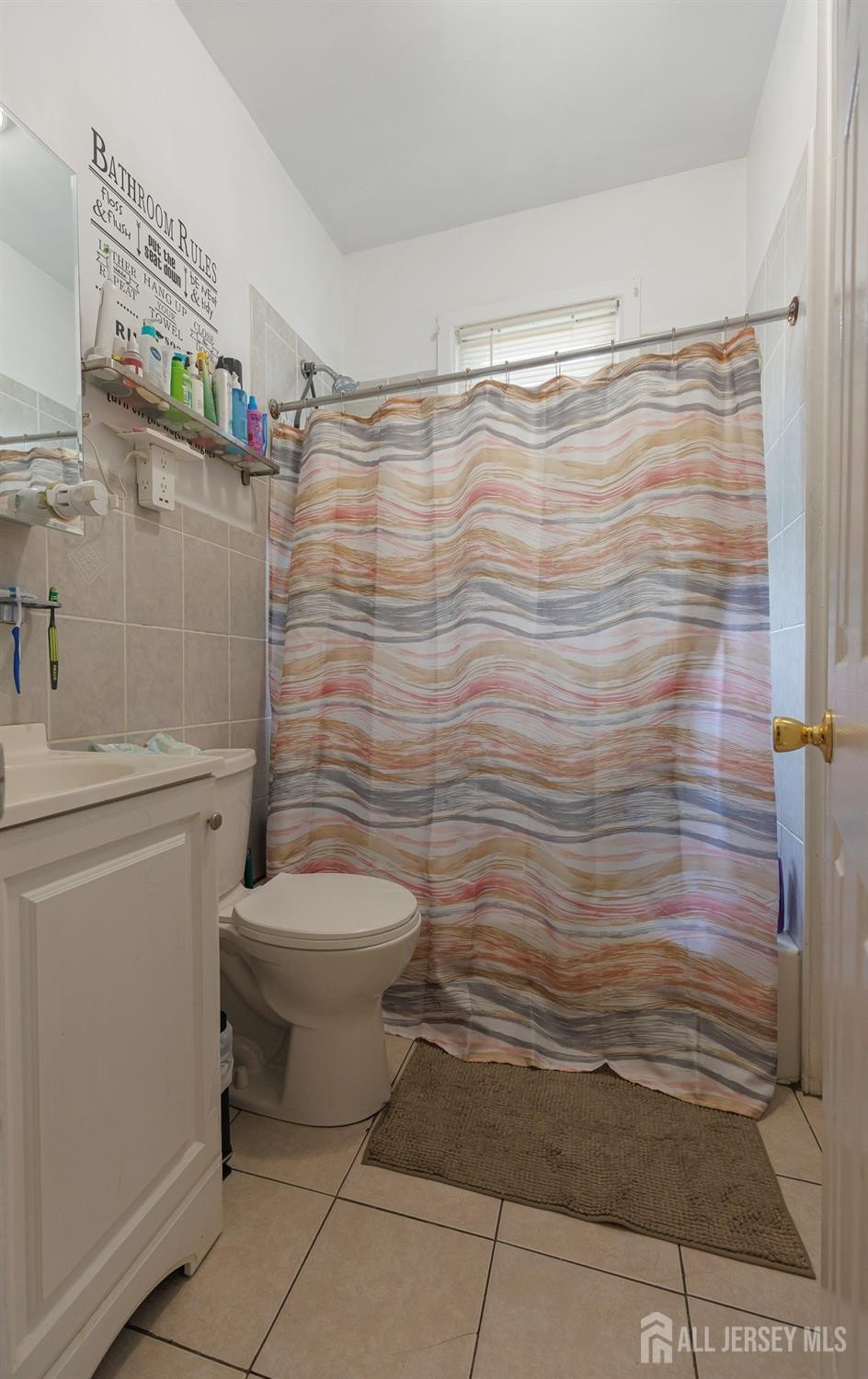 Linden, New Jersey, 07036, United States, ,Residential,For Sale,1973841