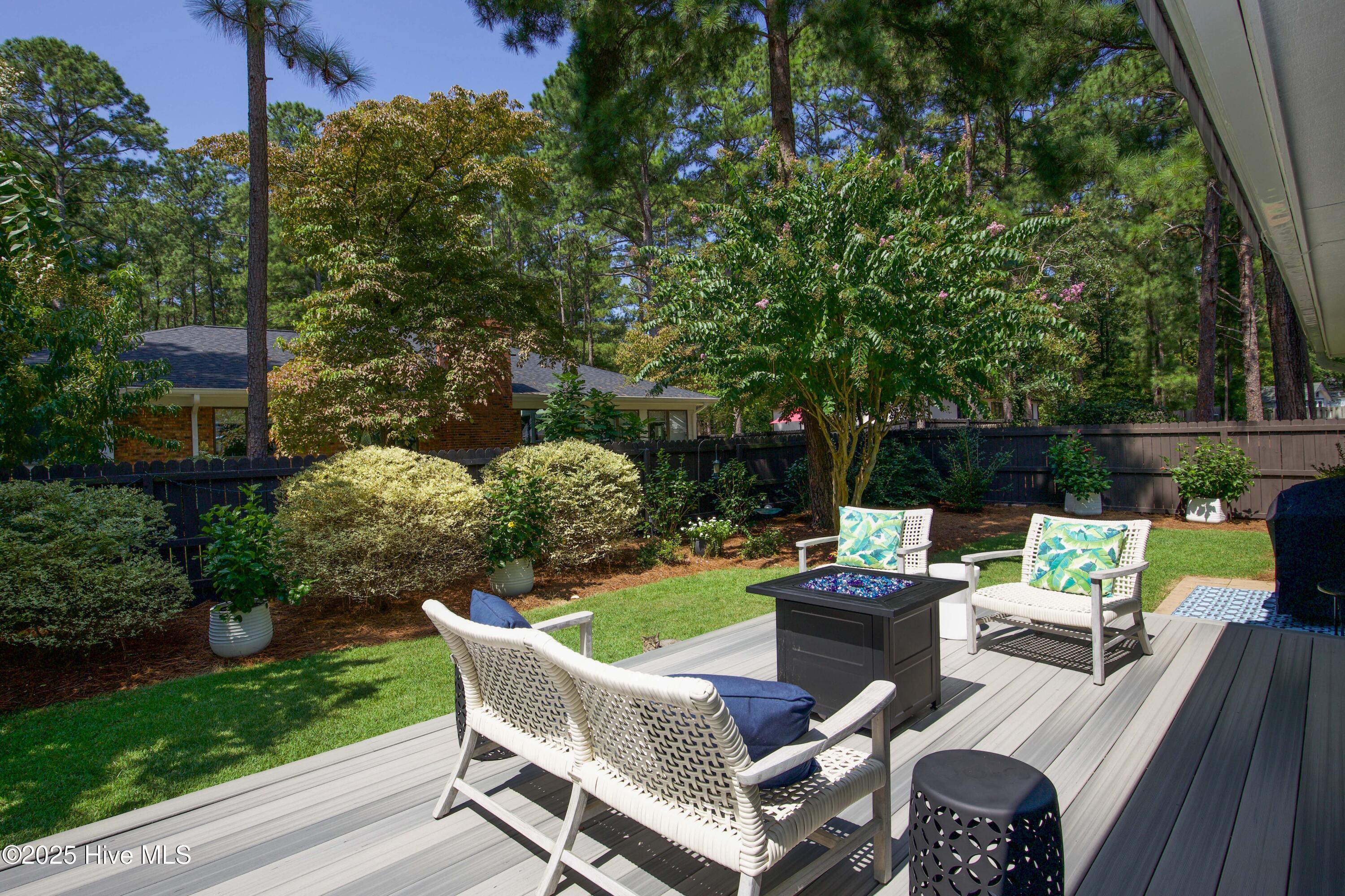 Pinehurst, North Carolina, 28374, United States, 3 Bedrooms Bedrooms, ,2 BathroomsBathrooms,Residential,For Sale,1874358