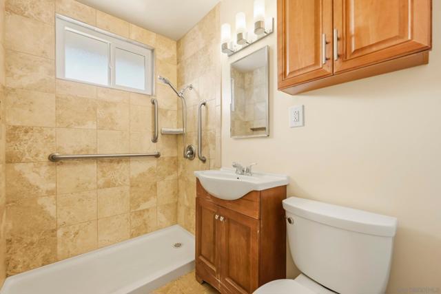 El Cajon, California, 92021, United States, 3 Bedrooms Bedrooms, ,2 BathroomsBathrooms,Residential,For Sale,2048133