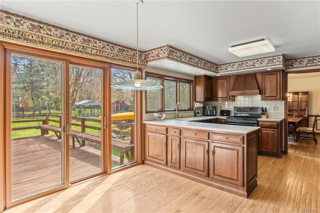 Lewiston, New York, 14092, United States, 5 Bedrooms Bedrooms, ,3 BathroomsBathrooms,Residential,For Sale,1849954