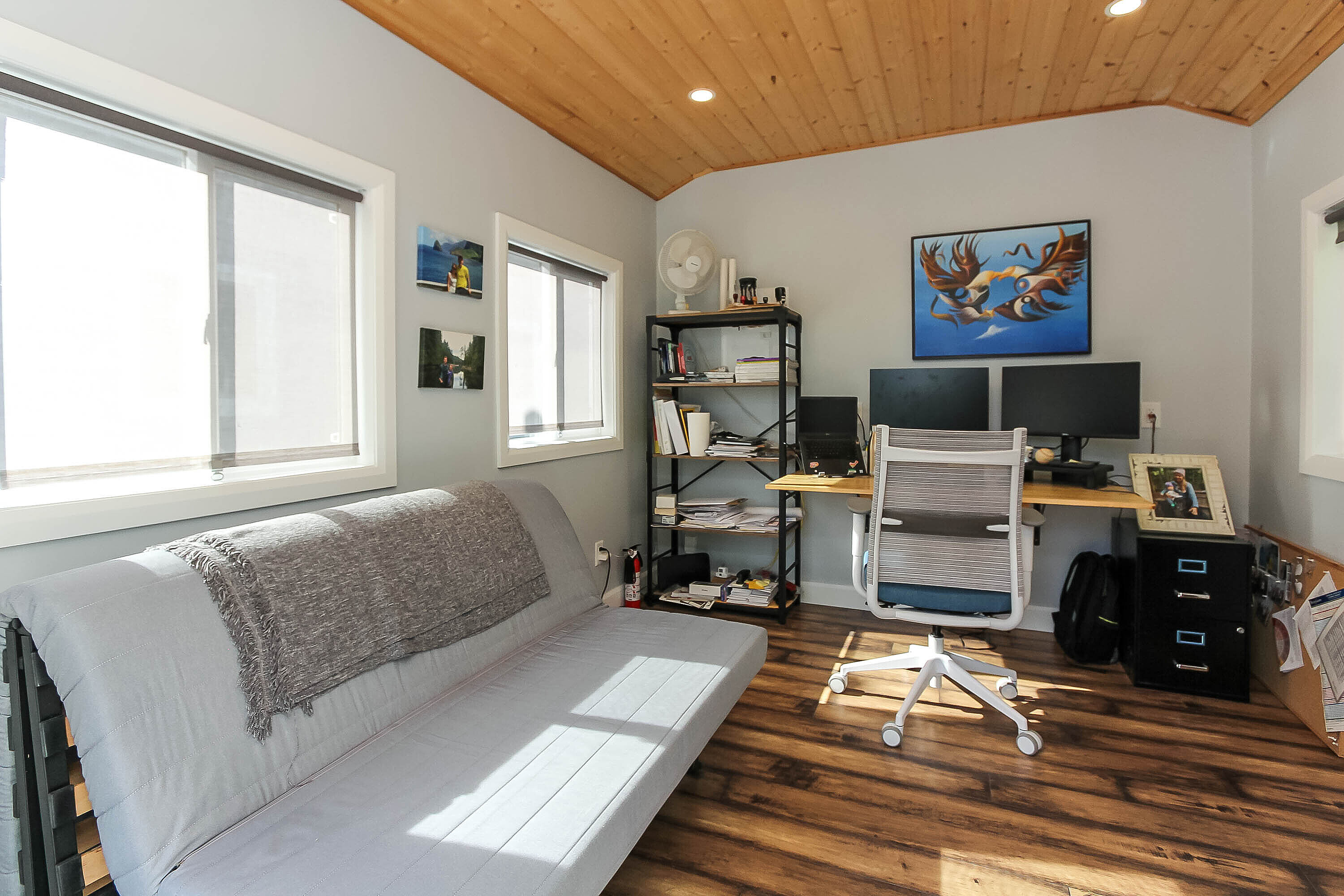  Updated Legal Duplex - 物件實景