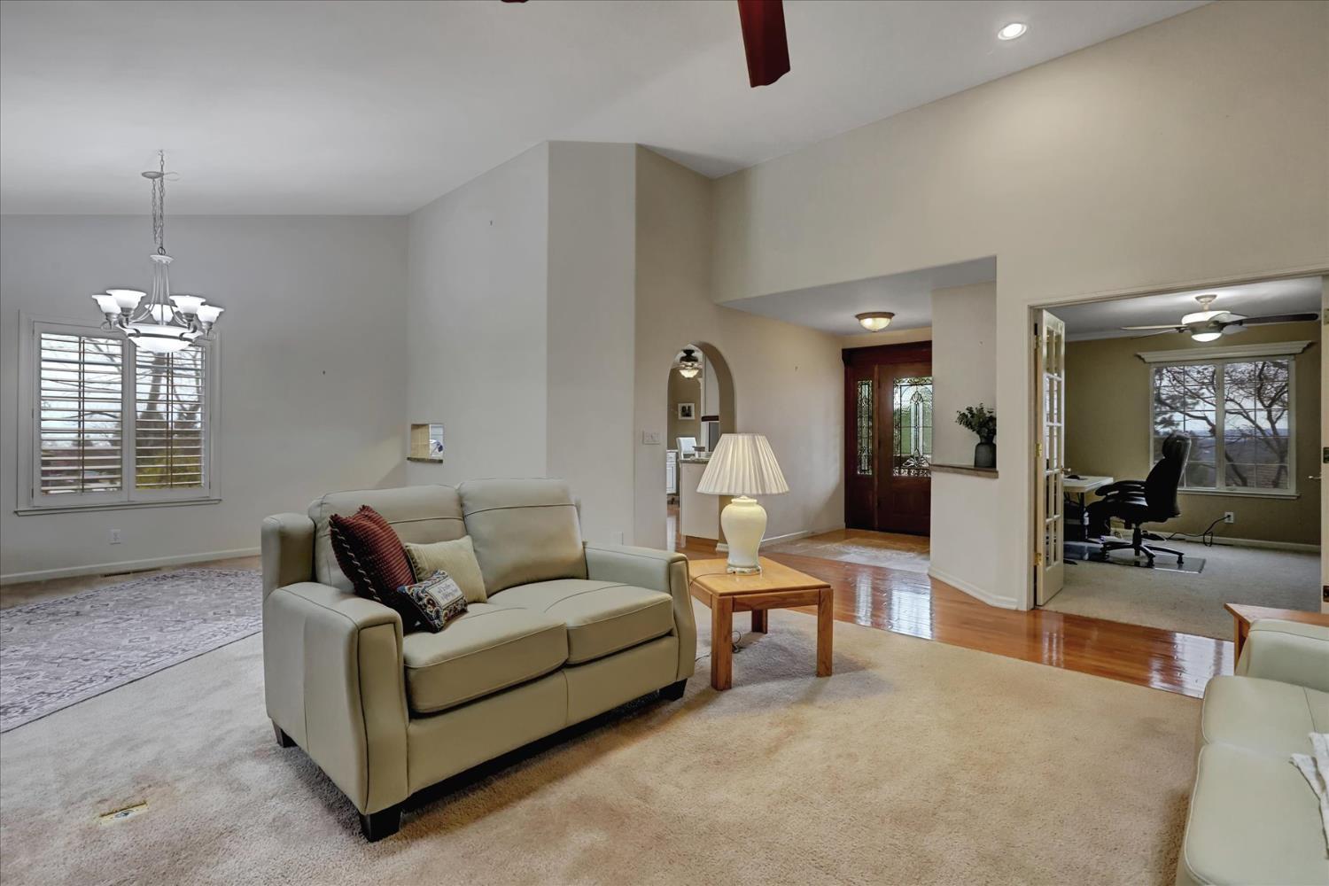 Grass Valley, California, 95945, United States, 3 Bedrooms Bedrooms, ,3 BathroomsBathrooms,Residential,For Sale,2012341