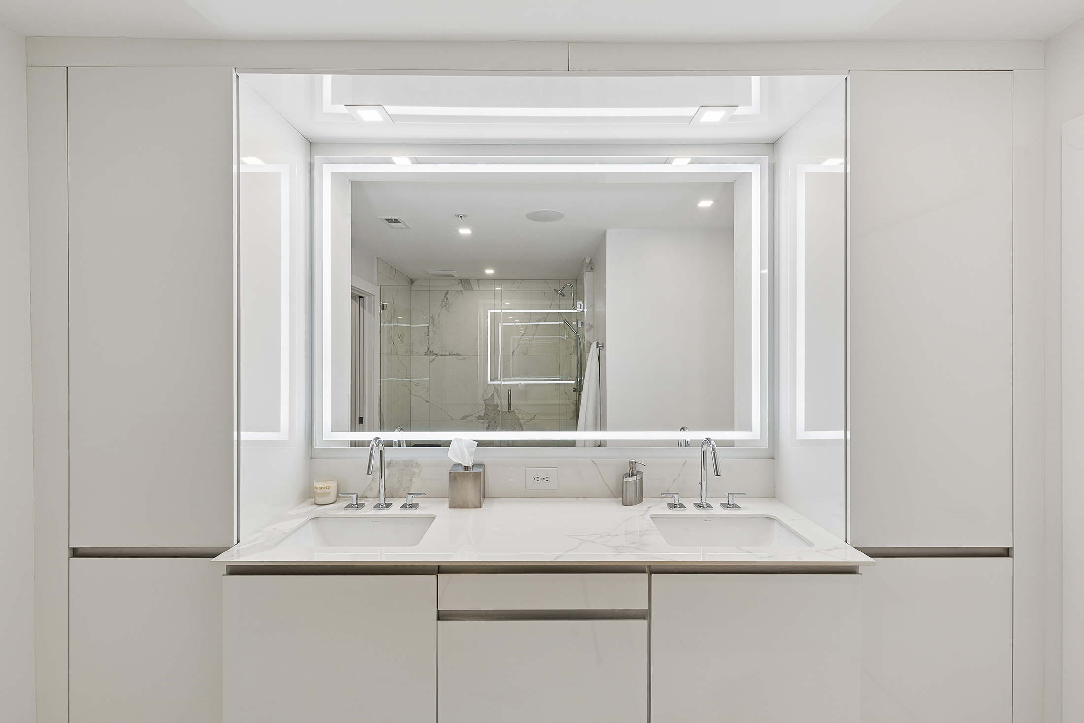  Exceptional One Bedroom Residence at Luxe - 物件實景