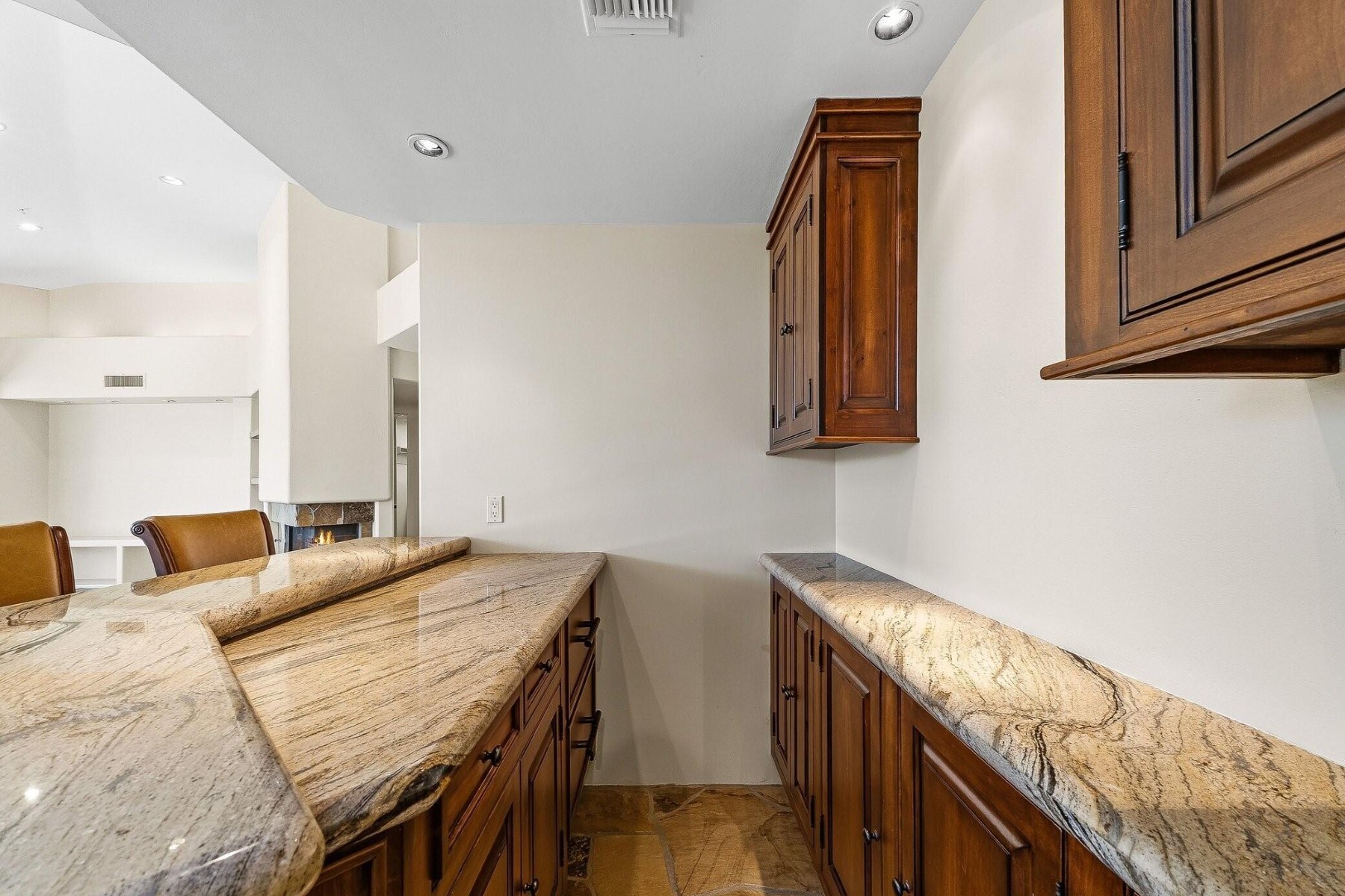  10675 E Fernwood Ln  Scottsdale, AZ - 物件實景