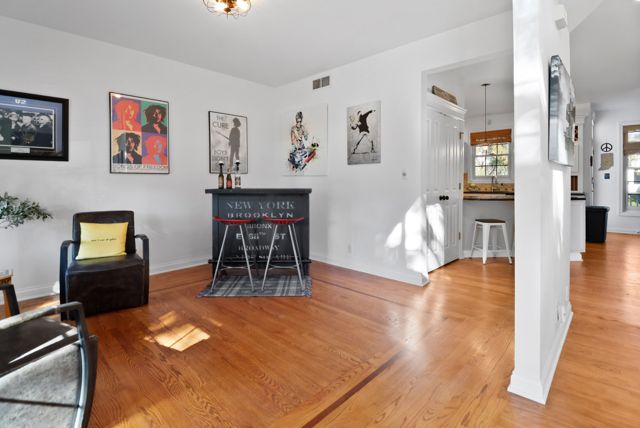 Valparaiso, Indiana, 46385, United States, 5 Bedrooms Bedrooms, ,3 BathroomsBathrooms,Residential,For Sale,1978231