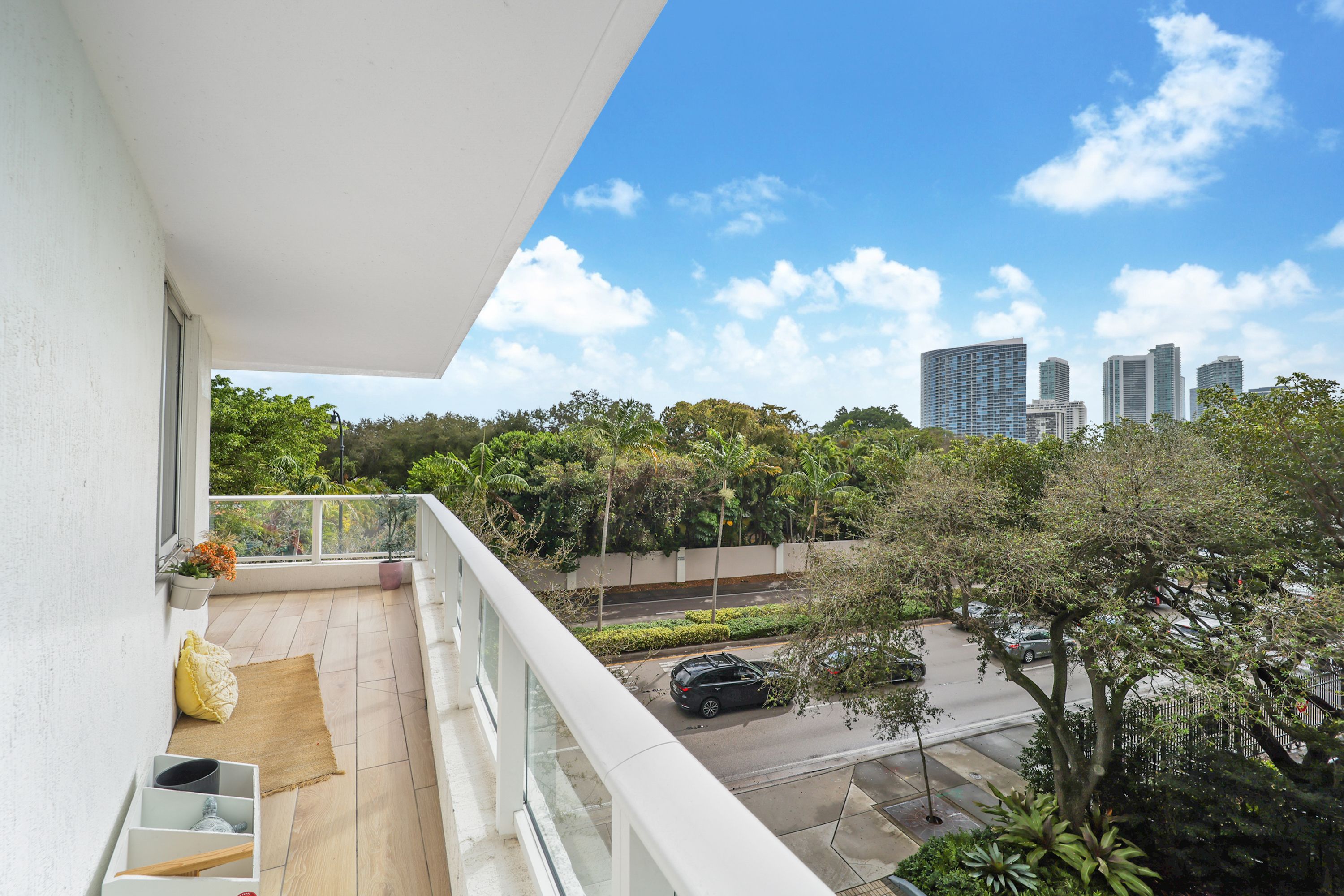  4250 Biscayne Blvd, Miami, FL, 33137 - 物件實景