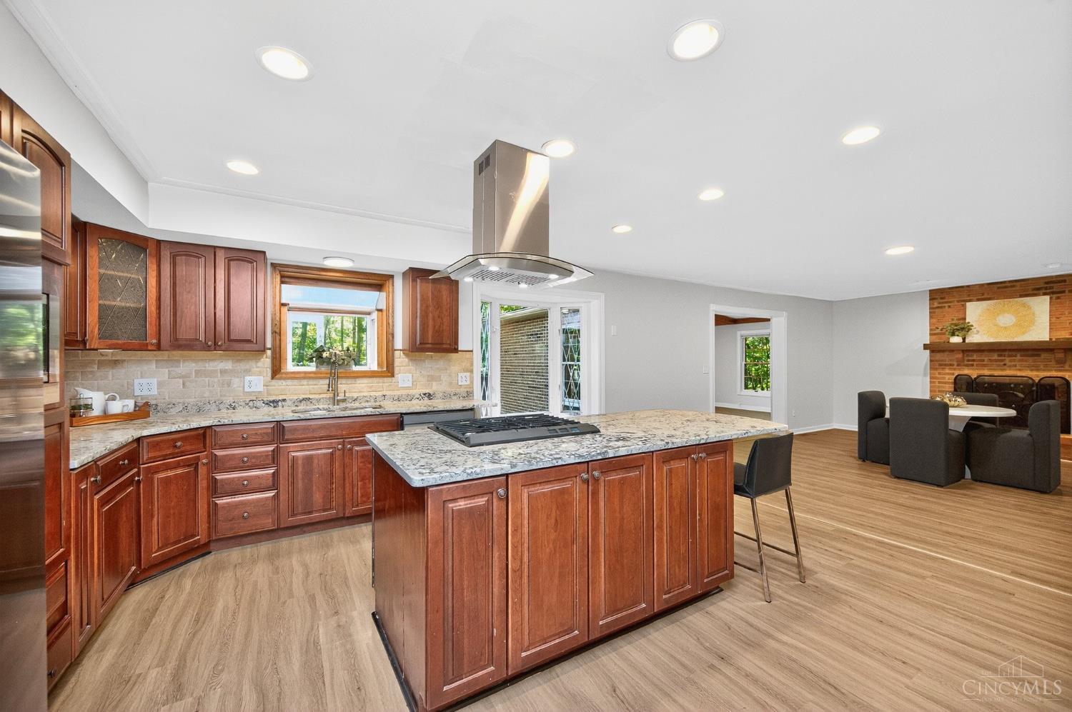 Sycamore Twp, Ohio, 45241, United States, 4 Bedrooms Bedrooms, ,4 BathroomsBathrooms,Residential,For Sale,1982774