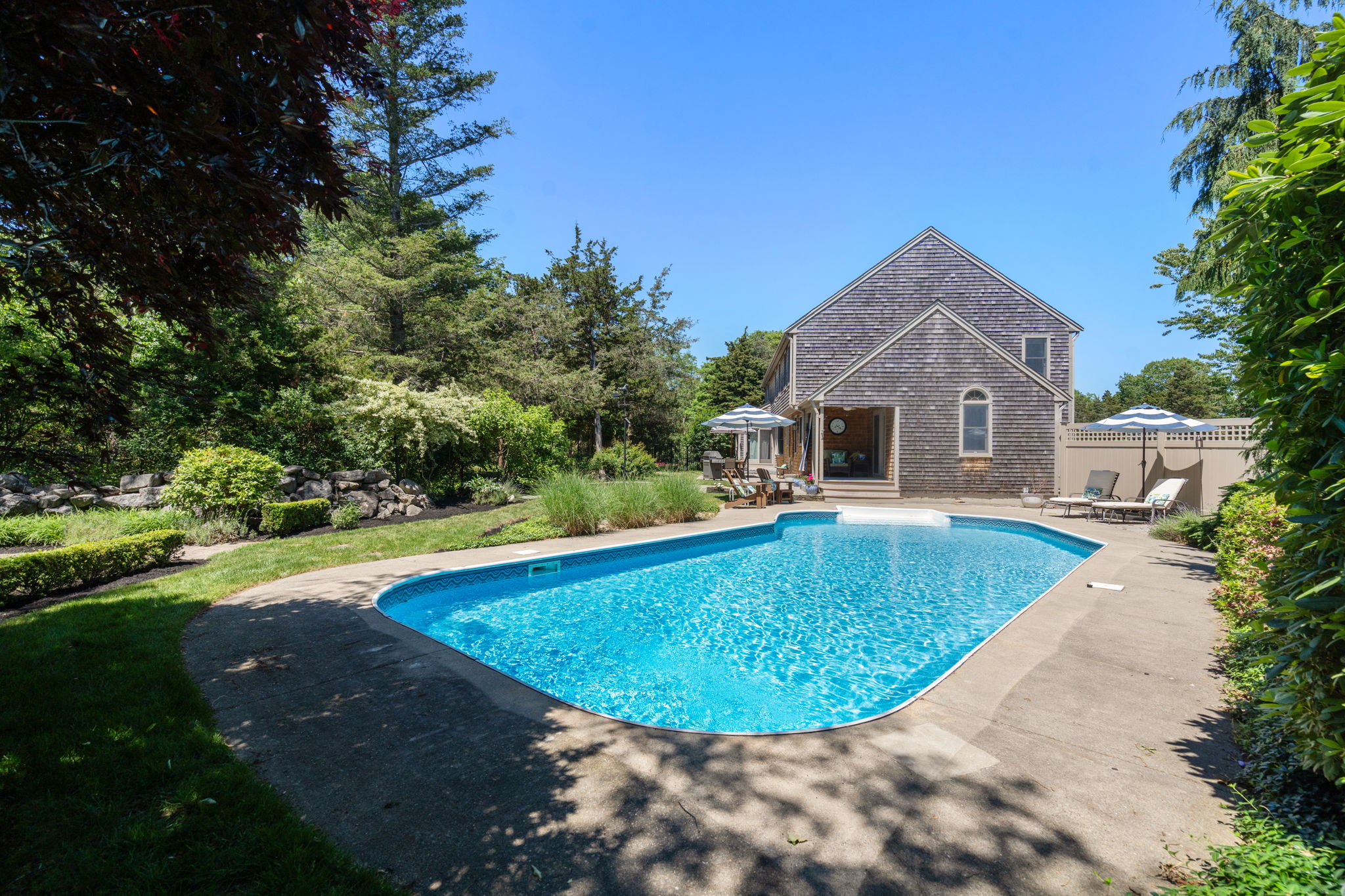  8 Ringbolt Road, Hingham, MA, 02043 - 物件實景